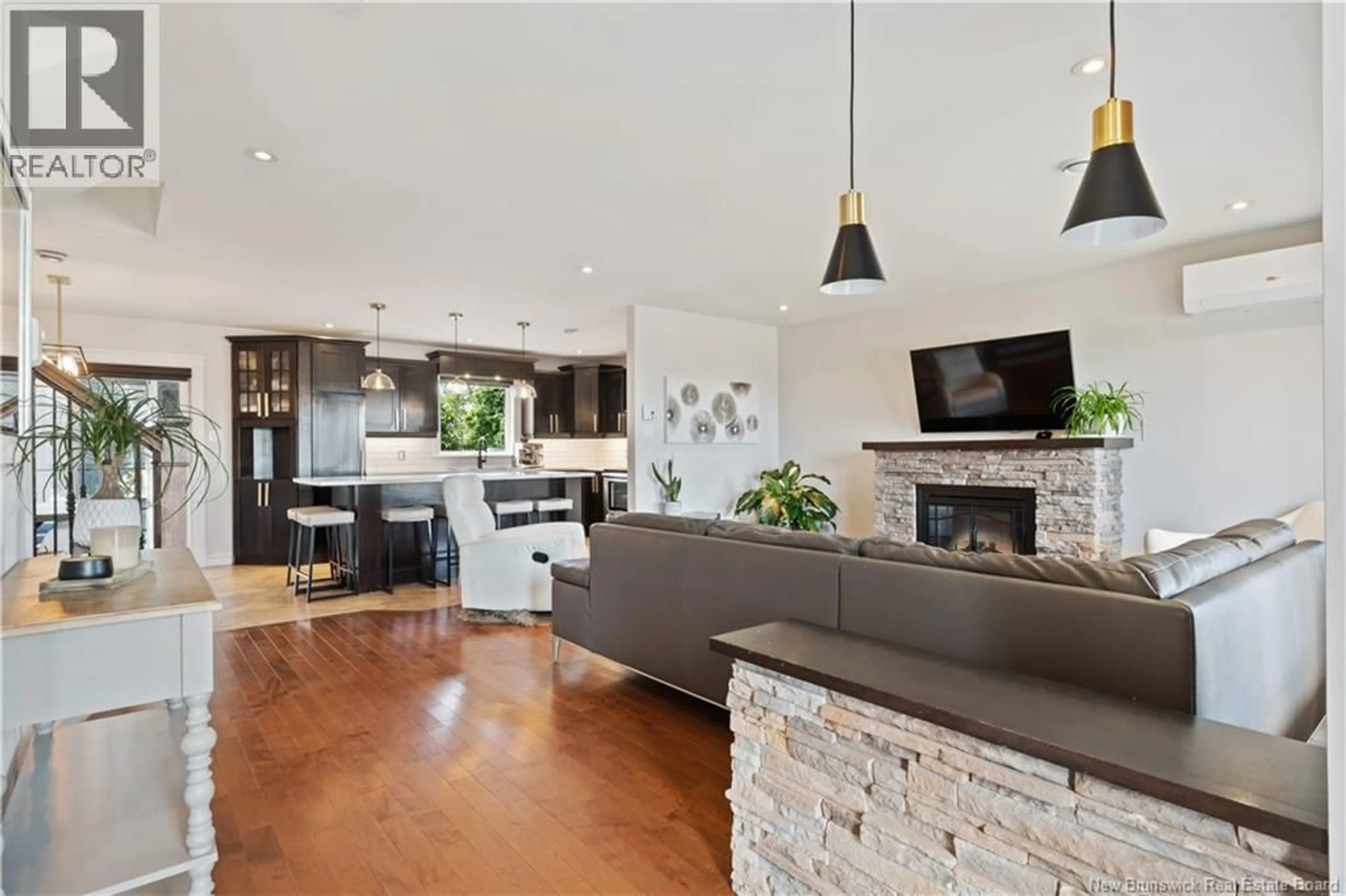 Open concept kitchen, unknown for 100 FIDELE, Dieppe New Brunswick E1A0C9