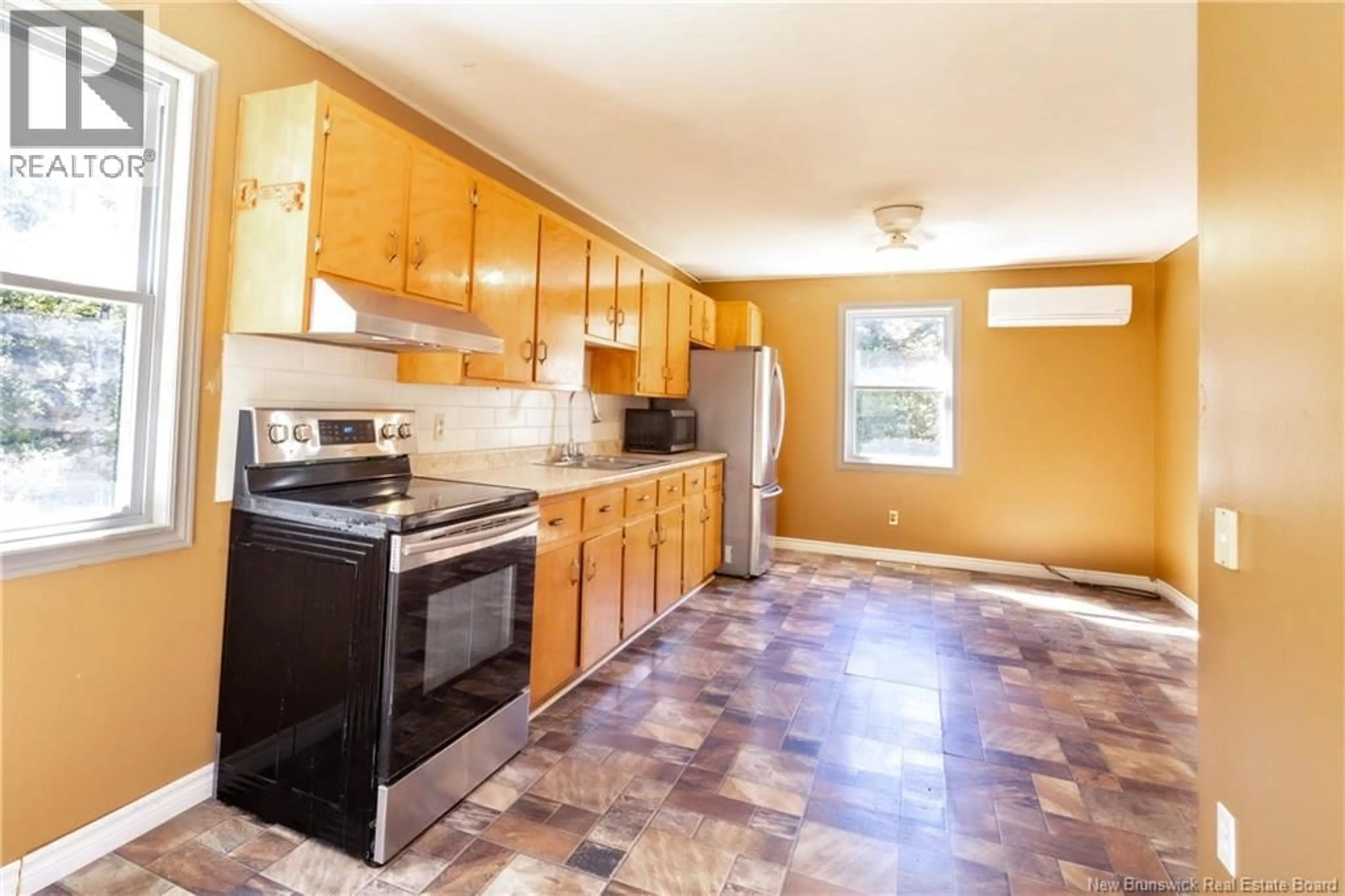 Standard kitchen, unknown for 529 MILL BROOK ROAD, New Line Road New Brunswick E4E4R7