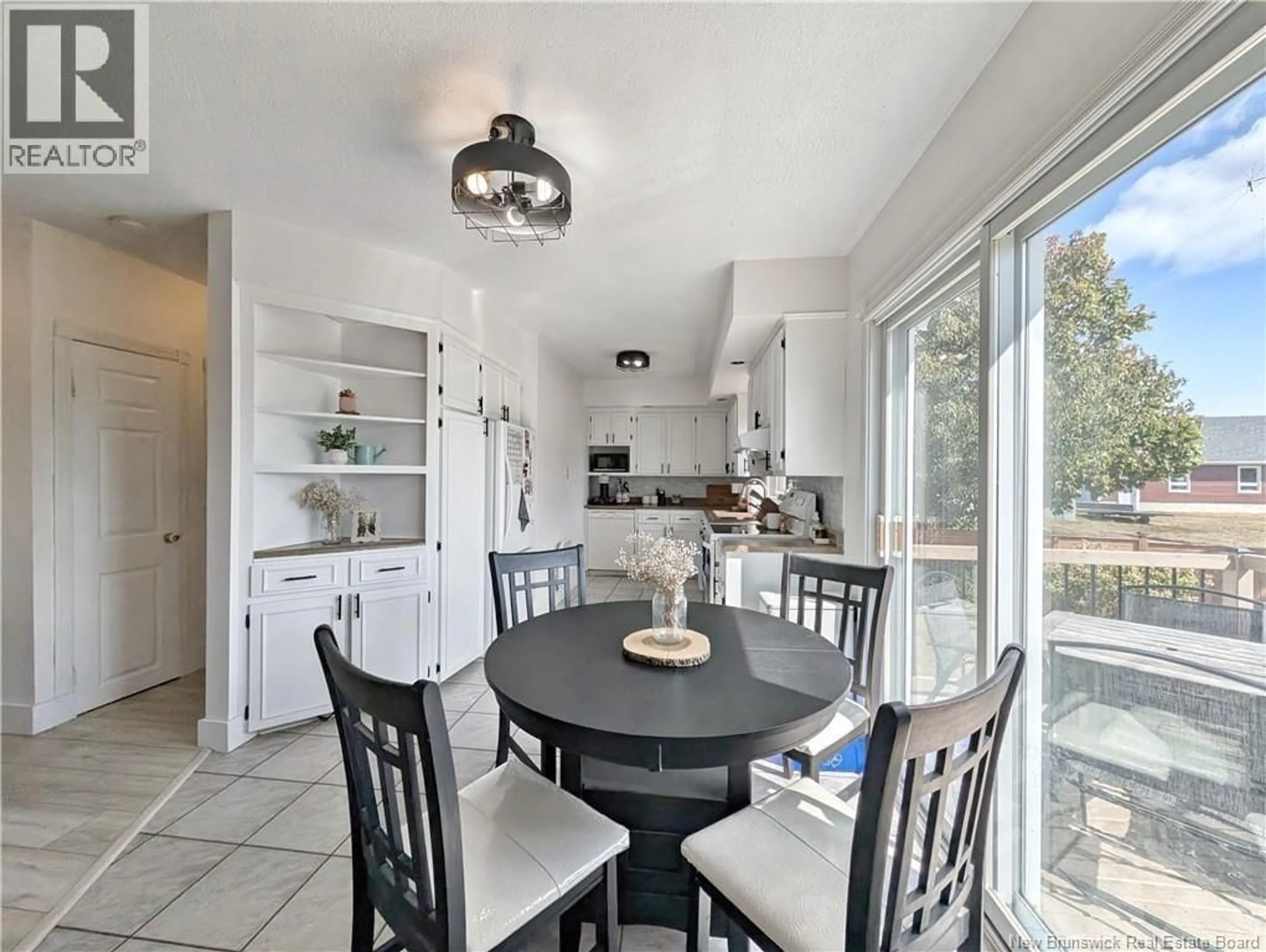 Open concept kitchen, ceramic/tile floor for 1060 RUE LOUIS G. DAIGLE, Tracadie New Brunswick E1X1C2