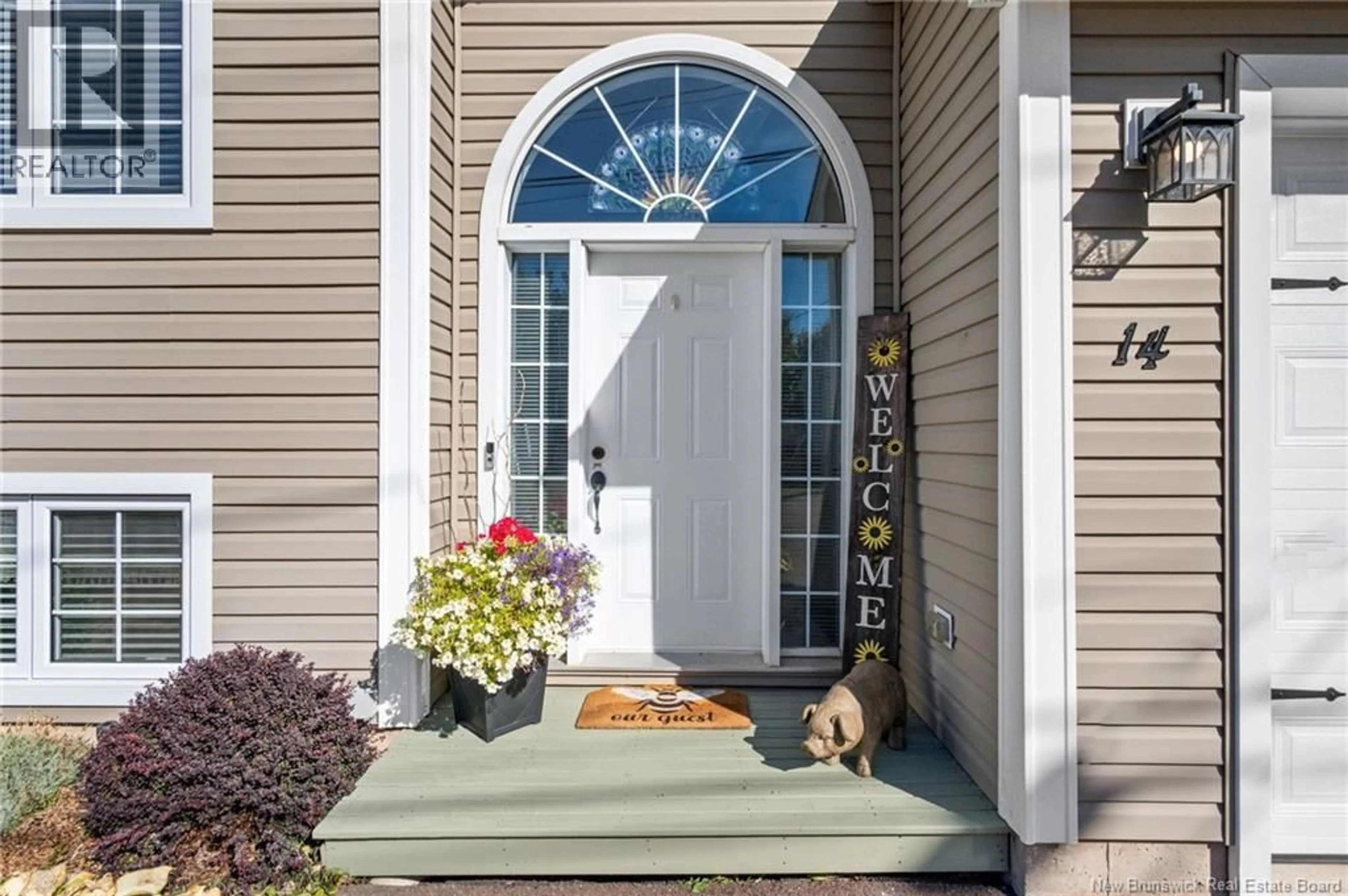 Indoor entryway for 14 JOCELYNE STREET, Shediac New Brunswick E4P0K9