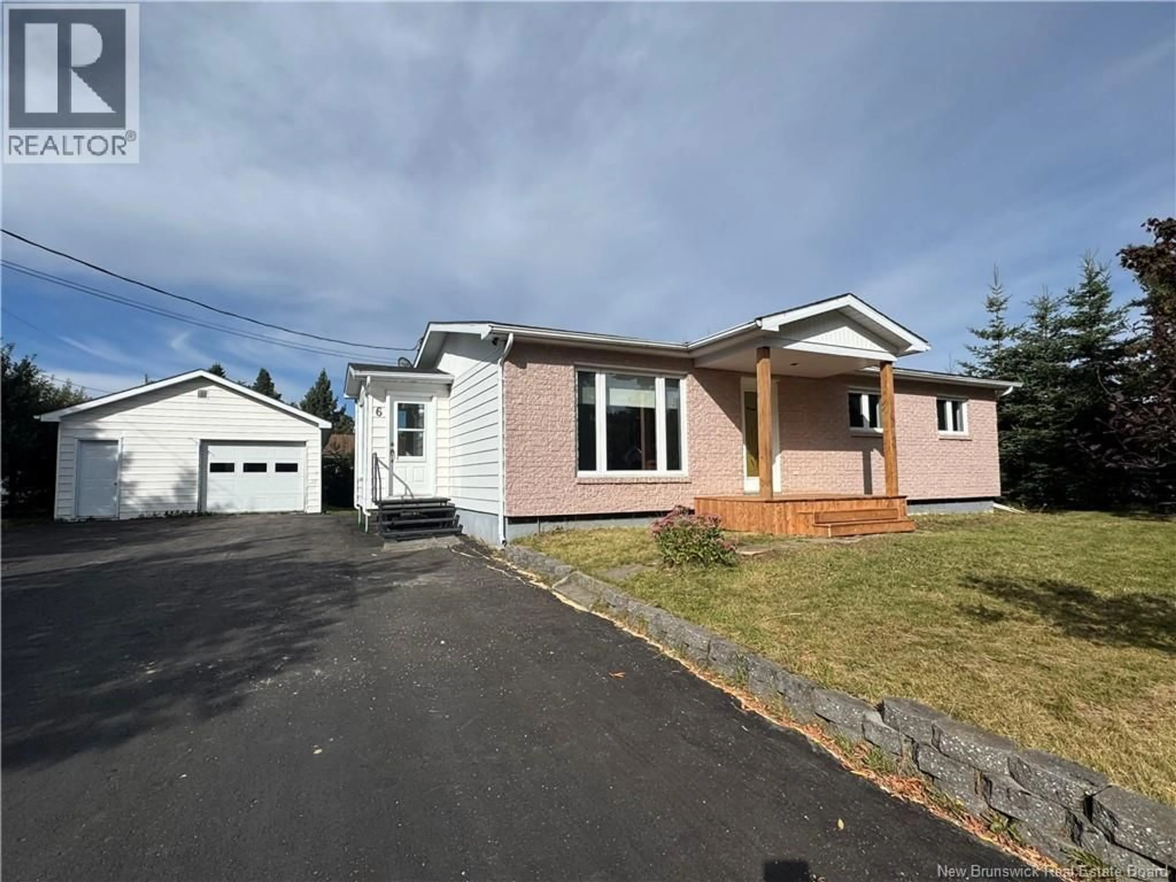Unknown for 6 BEAULIEU RUE, Saint-Quentin New Brunswick E8A1A8