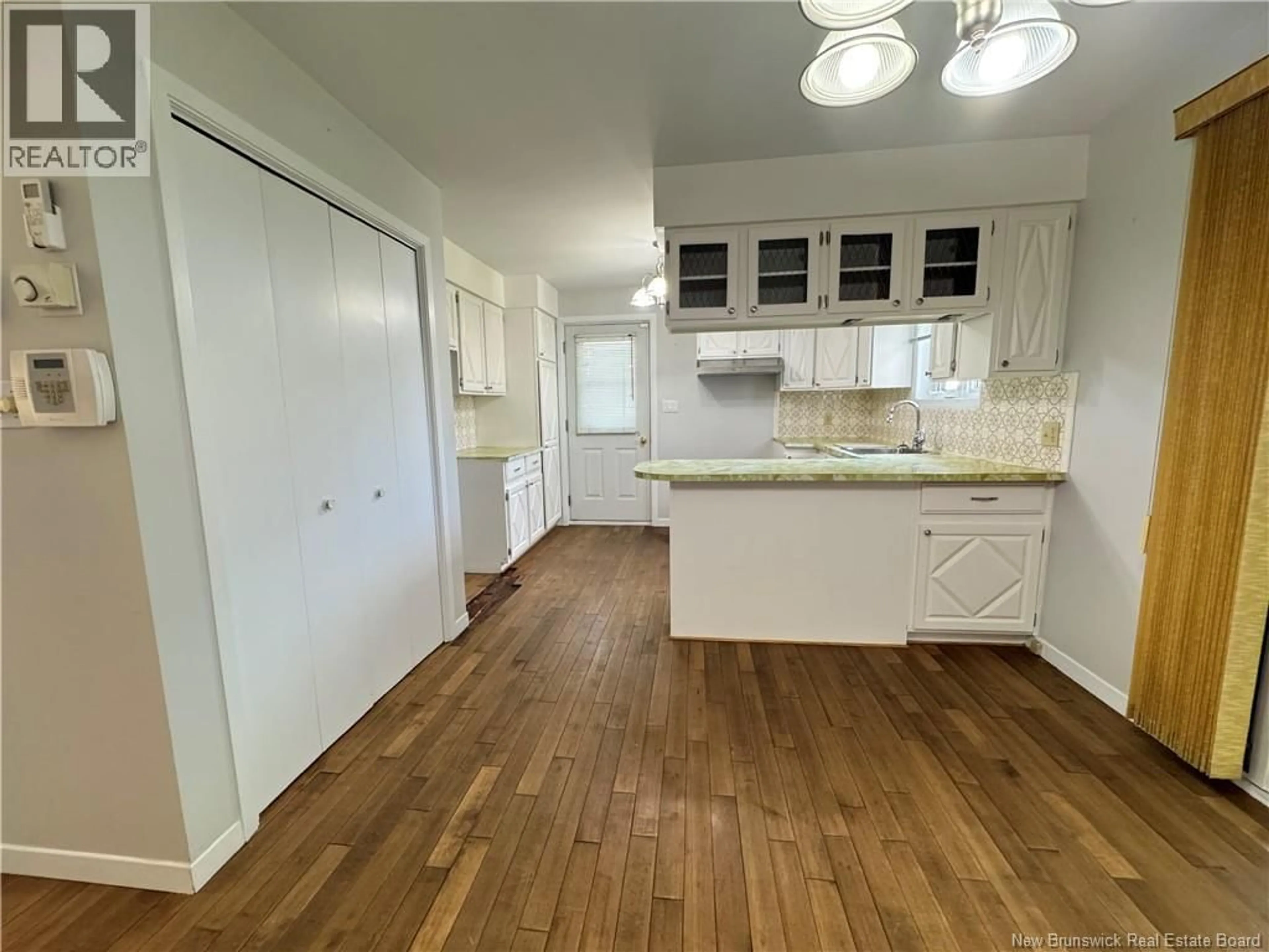 A pic of a room for 6 BEAULIEU RUE, Saint-Quentin New Brunswick E8A1A8