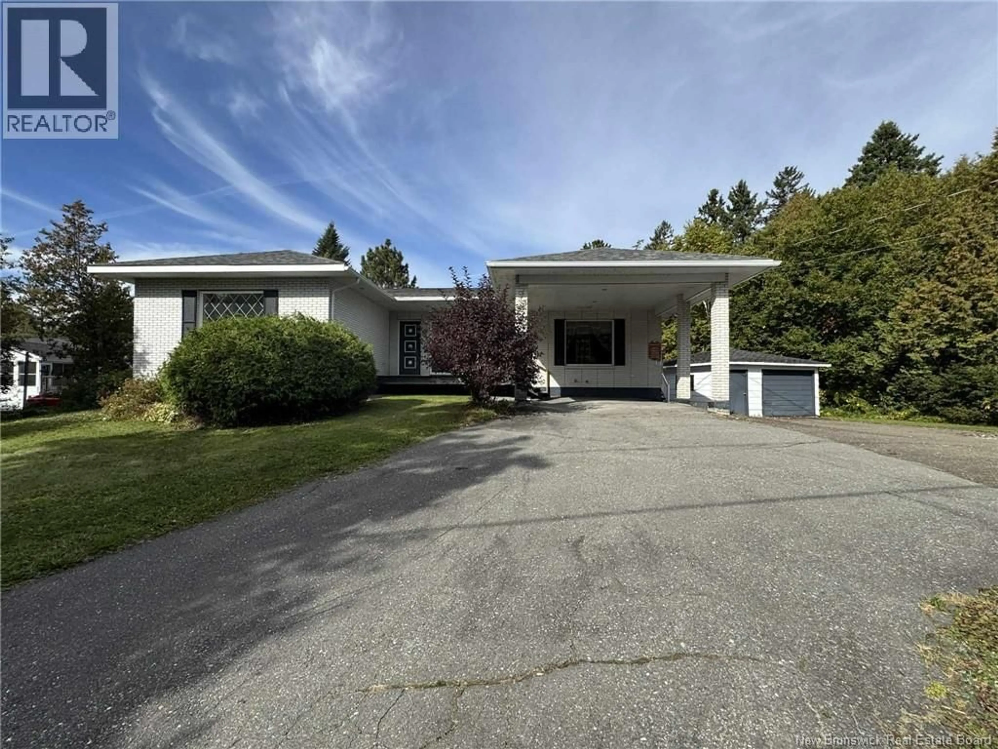 Unknown for 10 BEAULIEU STREET, Saint-Quentin New Brunswick E8A1A9