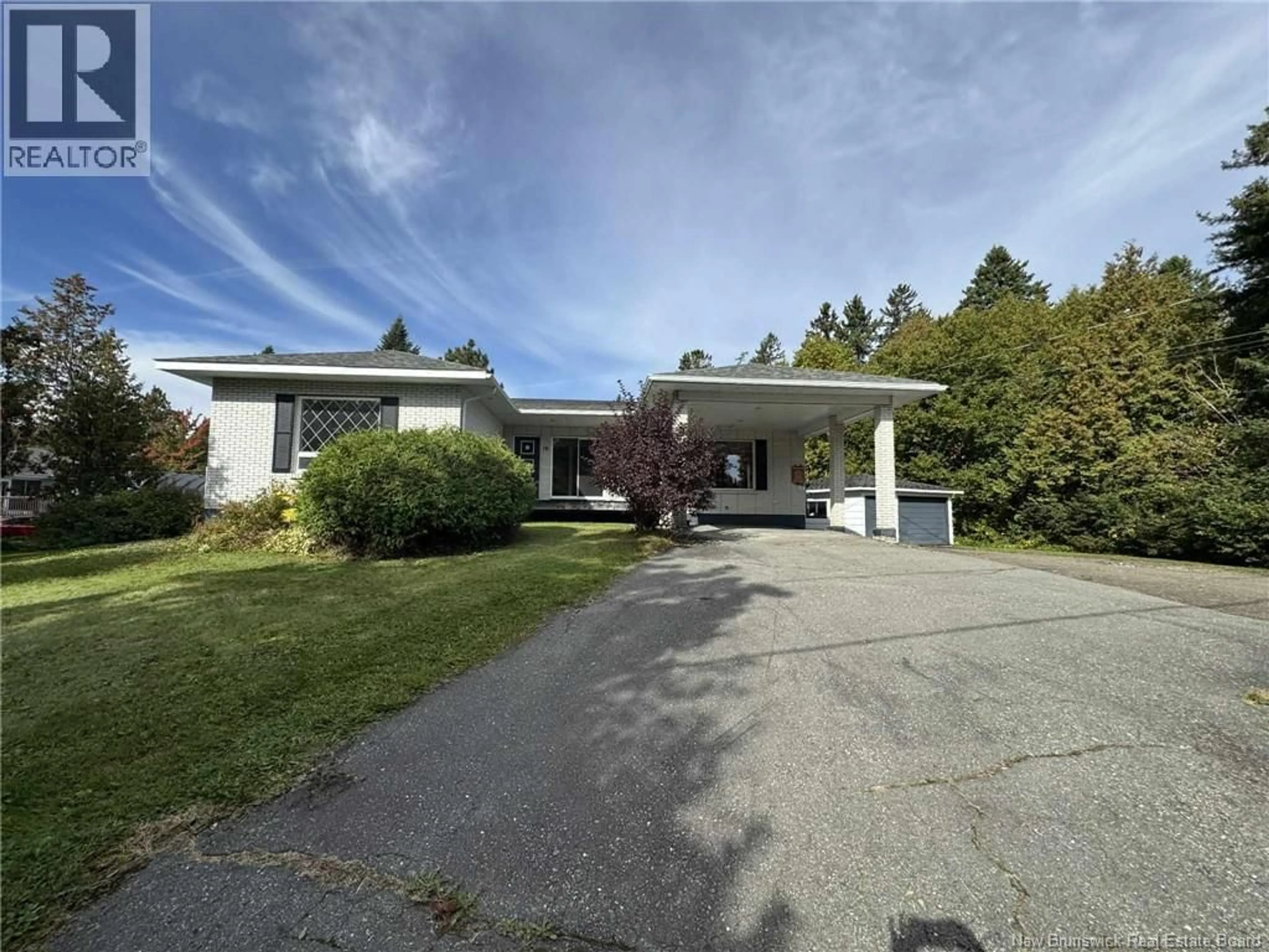 Unknown for 10 BEAULIEU STREET, Saint-Quentin New Brunswick E8A1A9