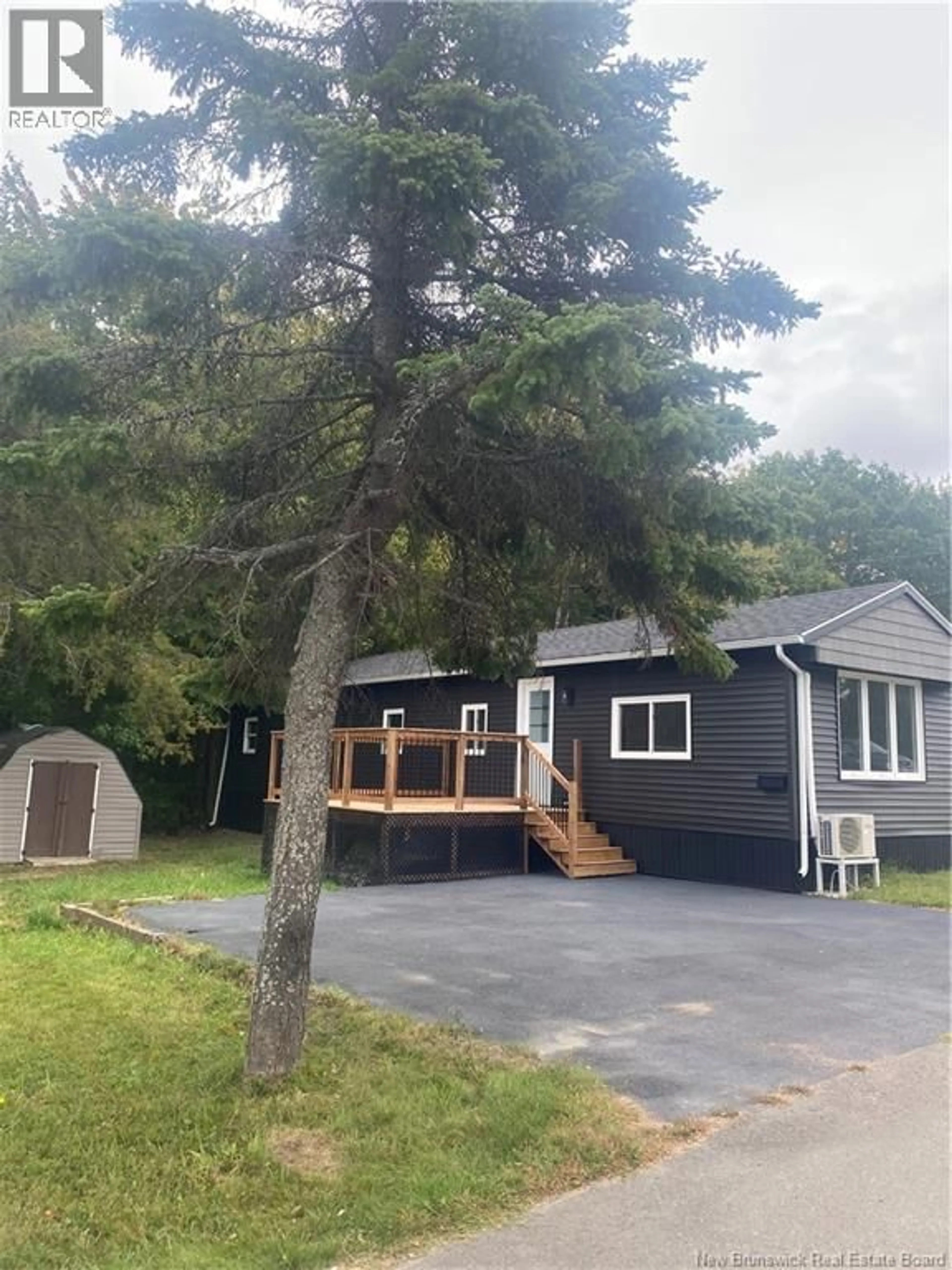 Unknown for 21 CASCADE AVENUE, Moncton New Brunswick E1E2J8