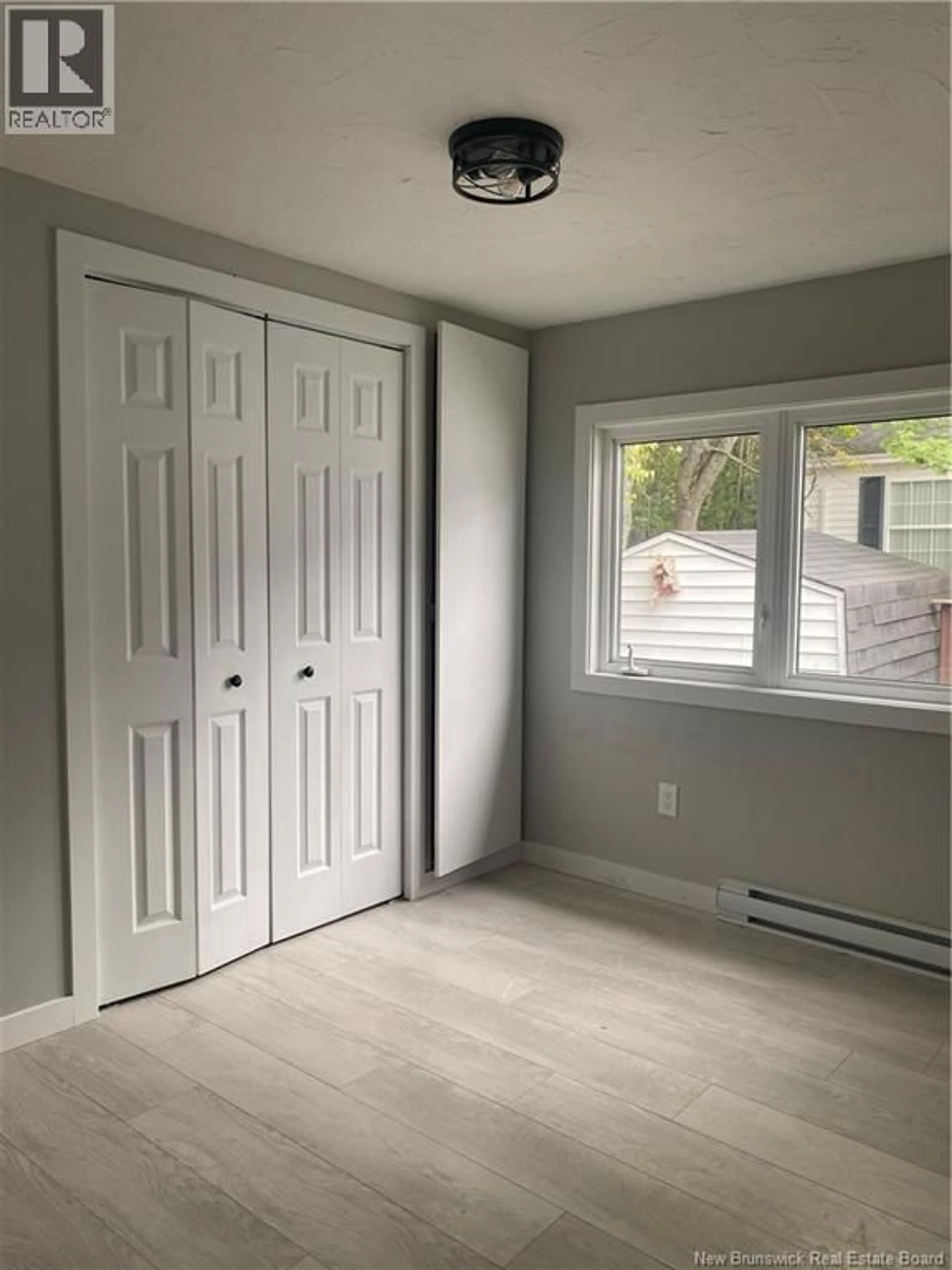 A pic of a room for 21 CASCADE AVENUE, Moncton New Brunswick E1E2J8