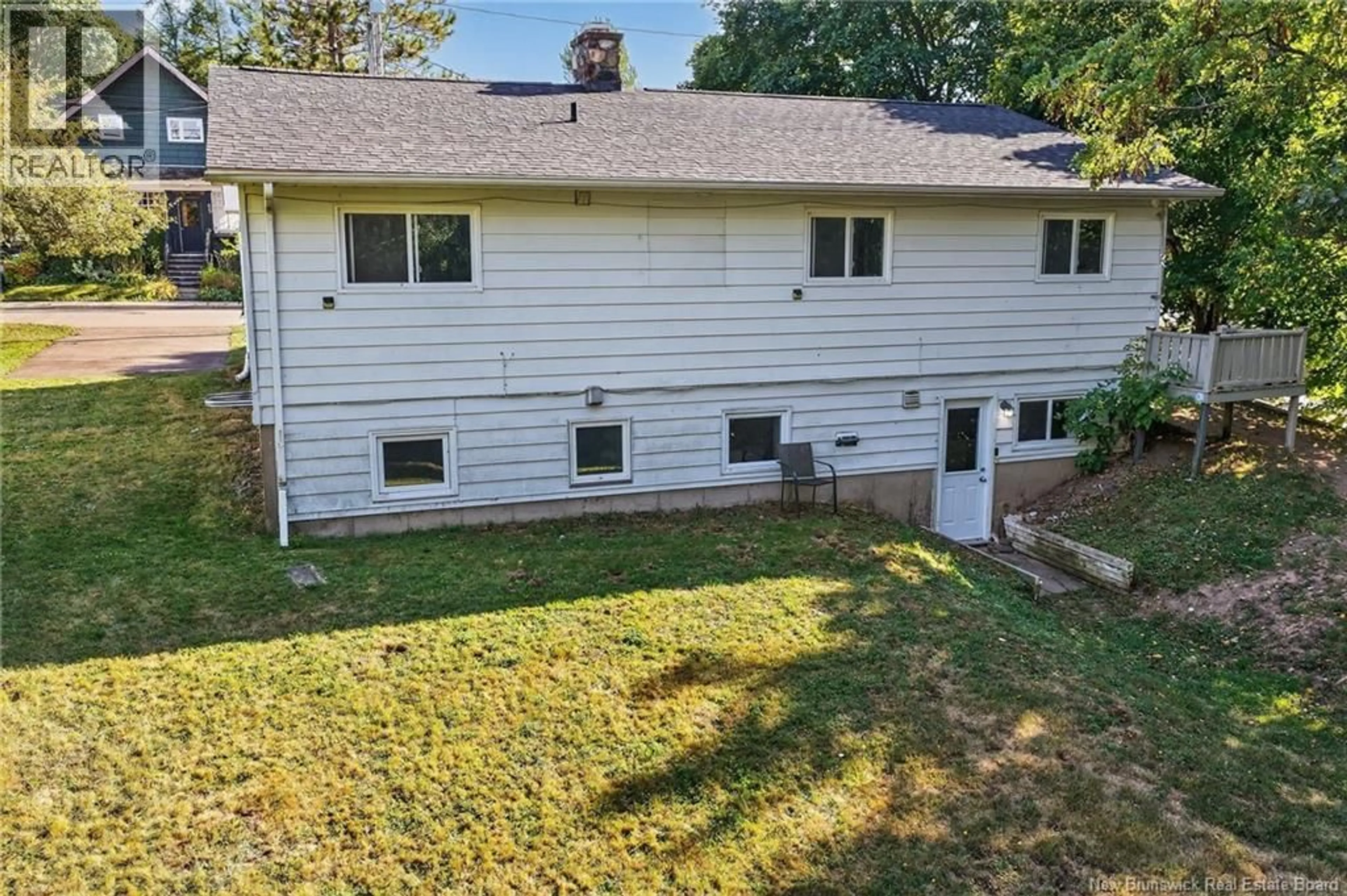 A pic from outside/outdoor area/front of a property/back of a property/a pic from drone, street for 64 DRUMMOND STREET, Moncton New Brunswick E1A2Z2