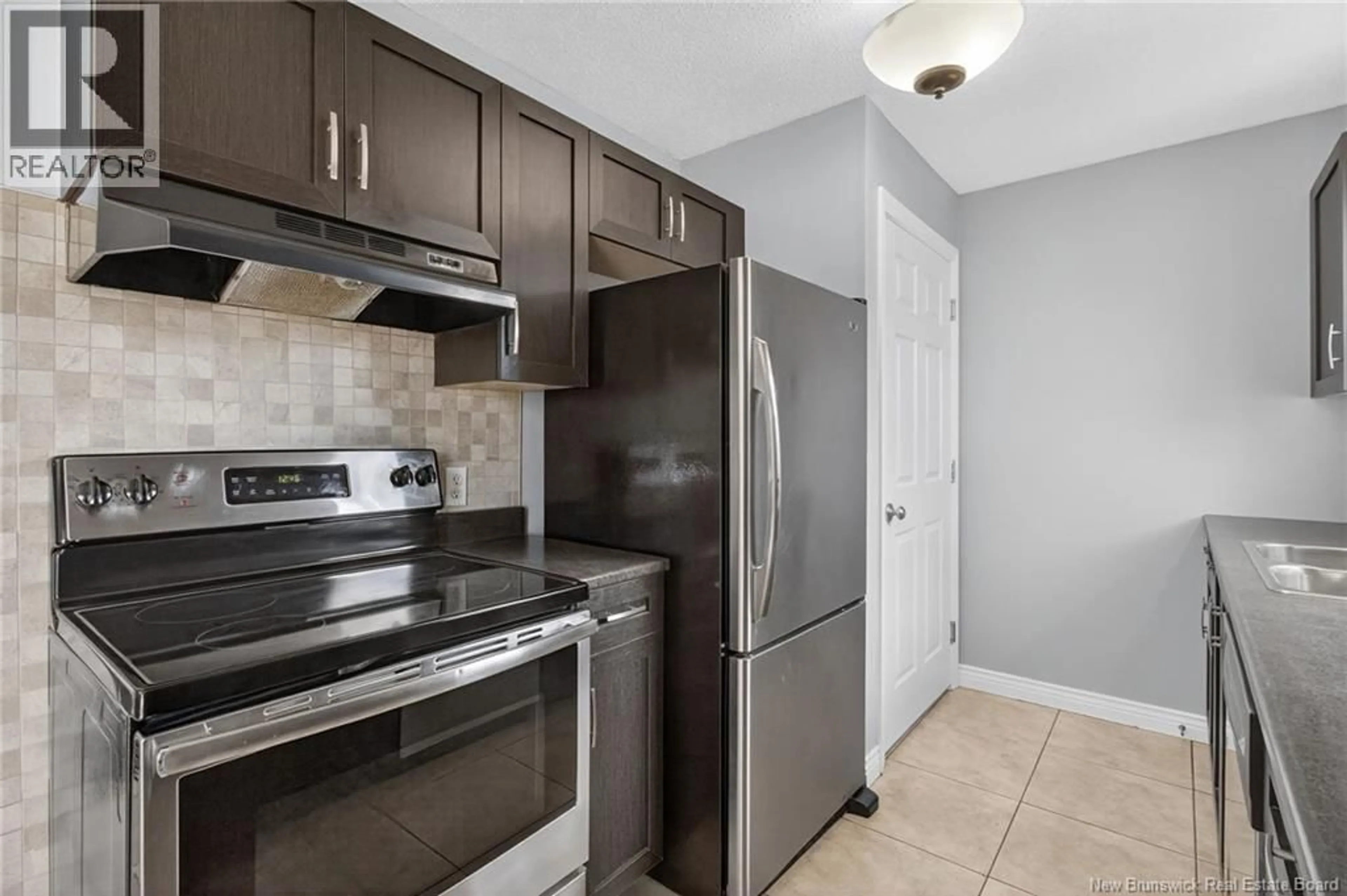 Standard kitchen, unknown for 491 AMIRAULT STREET, Dieppe New Brunswick E1A1E7