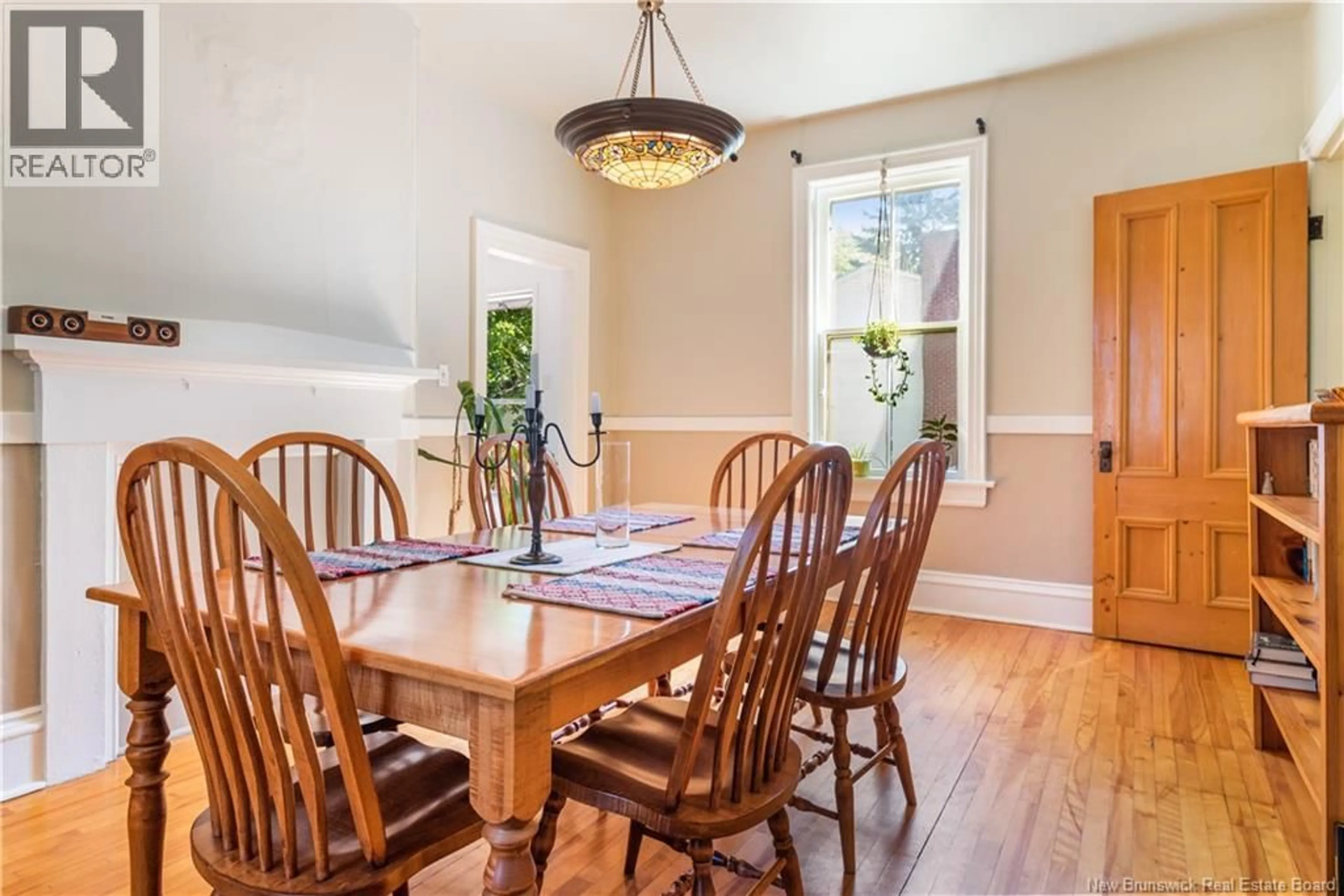 Dining room, wood/laminate floor for 13 MAIN STREET, Sackville New Brunswick E4L4A4