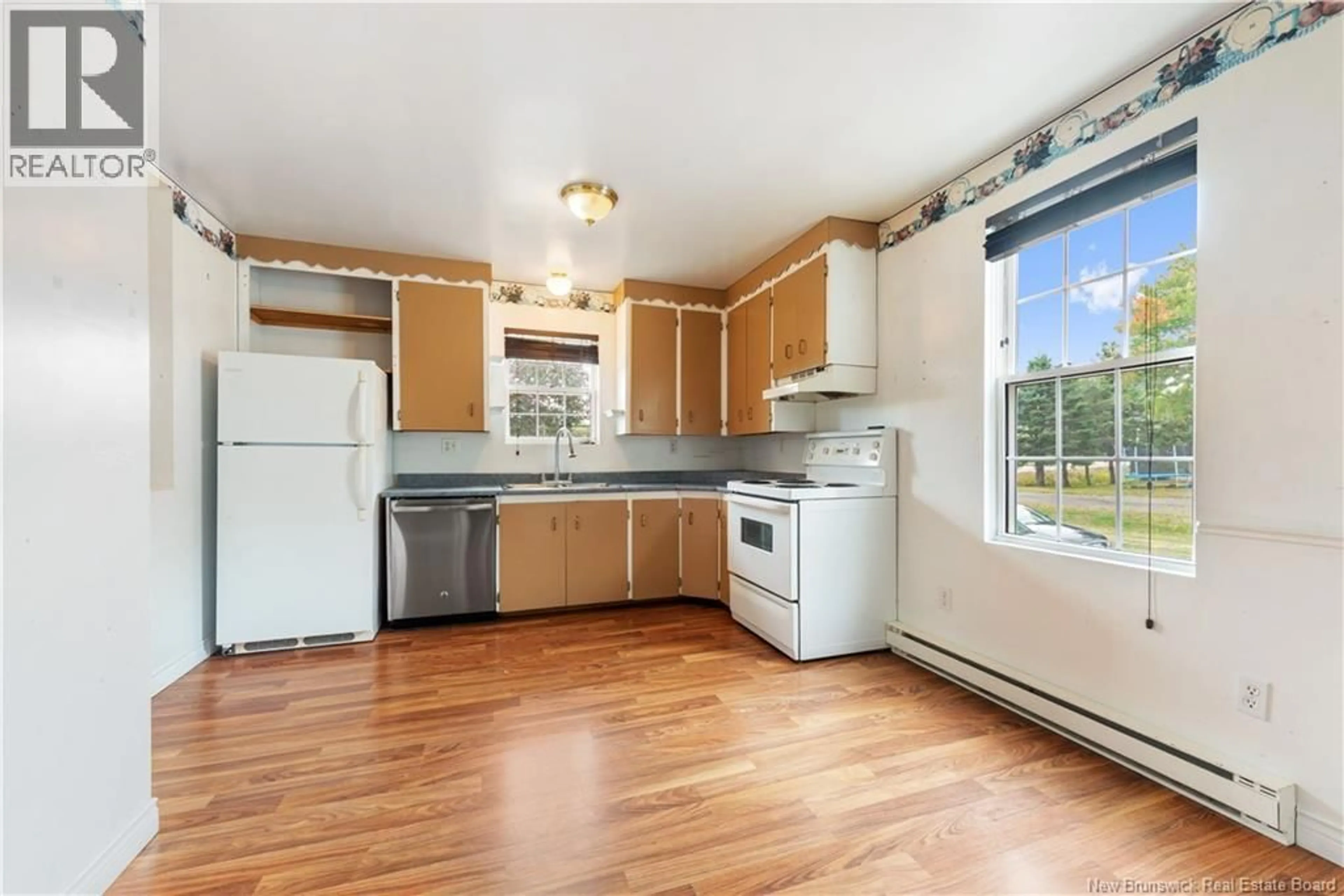 Standard kitchen, unknown for 53 COMMUNICATION ROAD, Irishtown New Brunswick E1H2G3