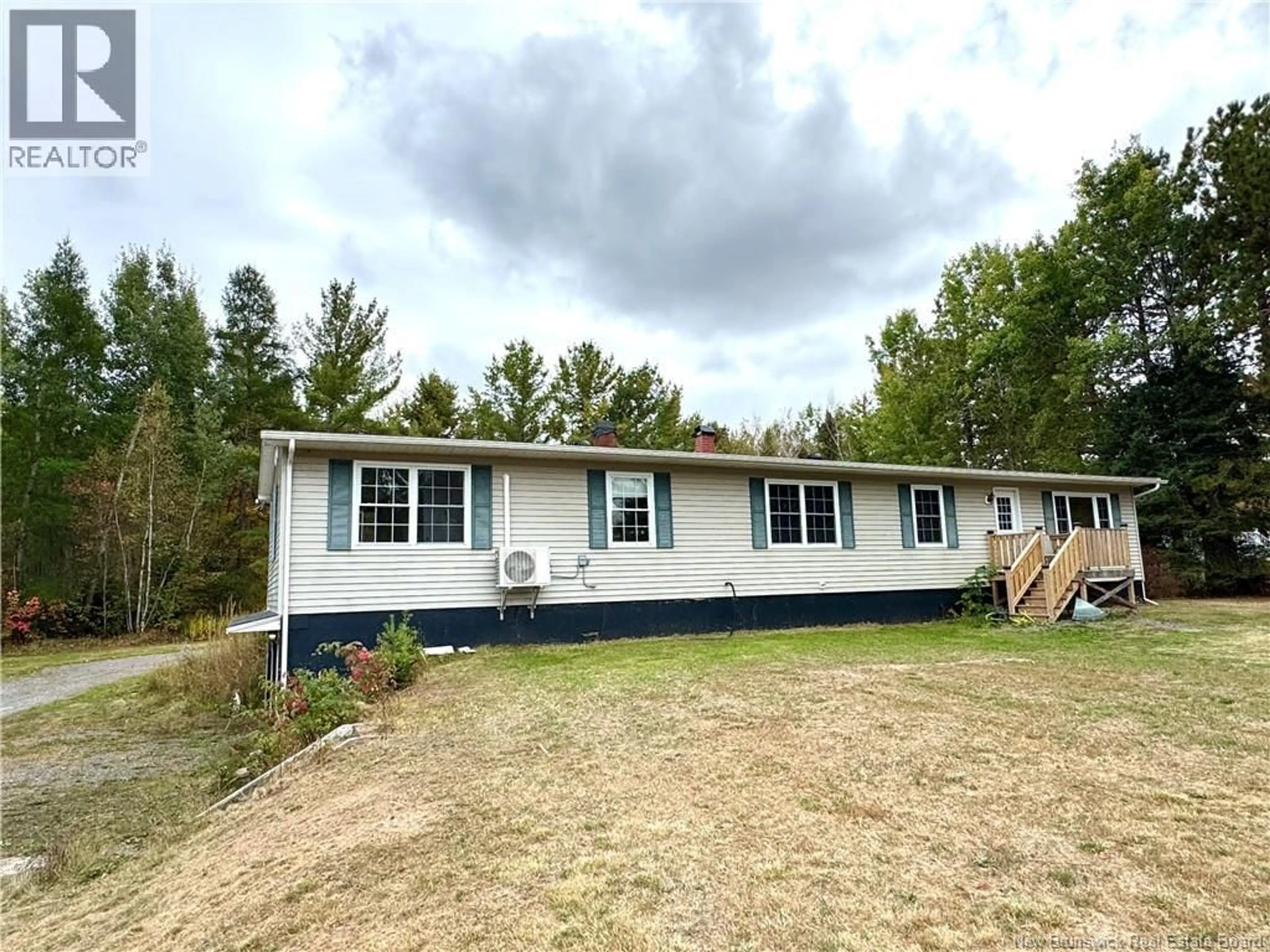 Home with vinyl exterior material, unknown for 4386 ROUTE 10, New Zion New Brunswick E4B1A8