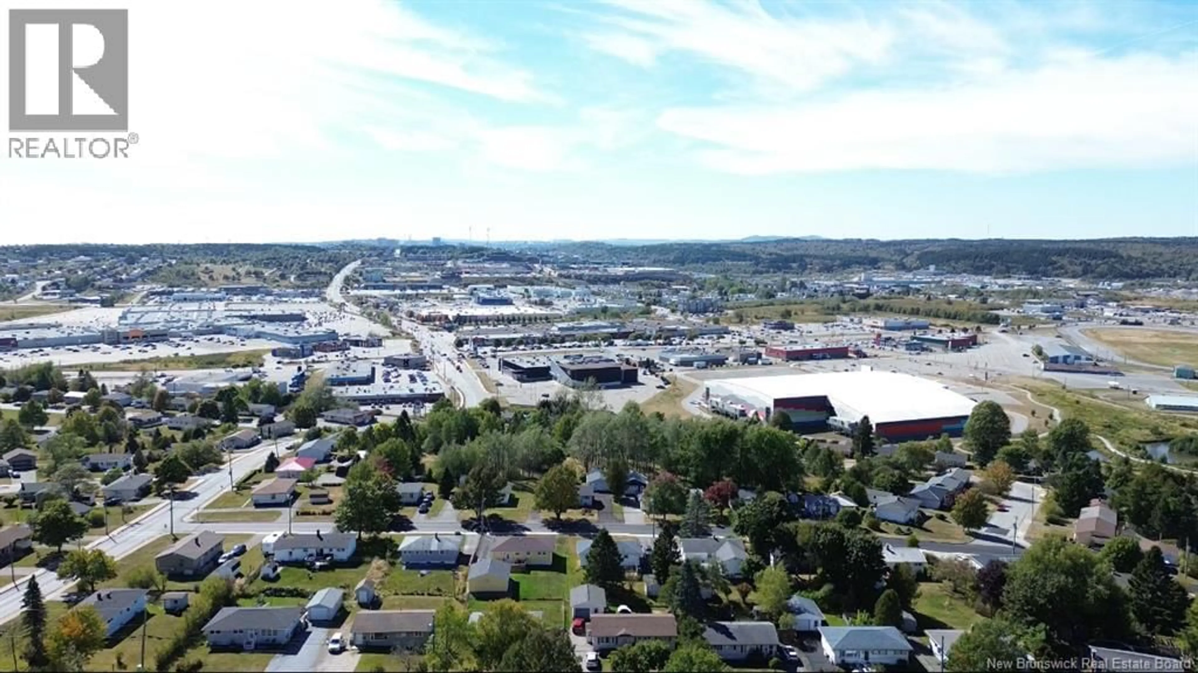A pic from outside/outdoor area/front of a property/back of a property/a pic from drone, unknown for 46 PARKHILL DRIVE, Saint John New Brunswick E2J2V7