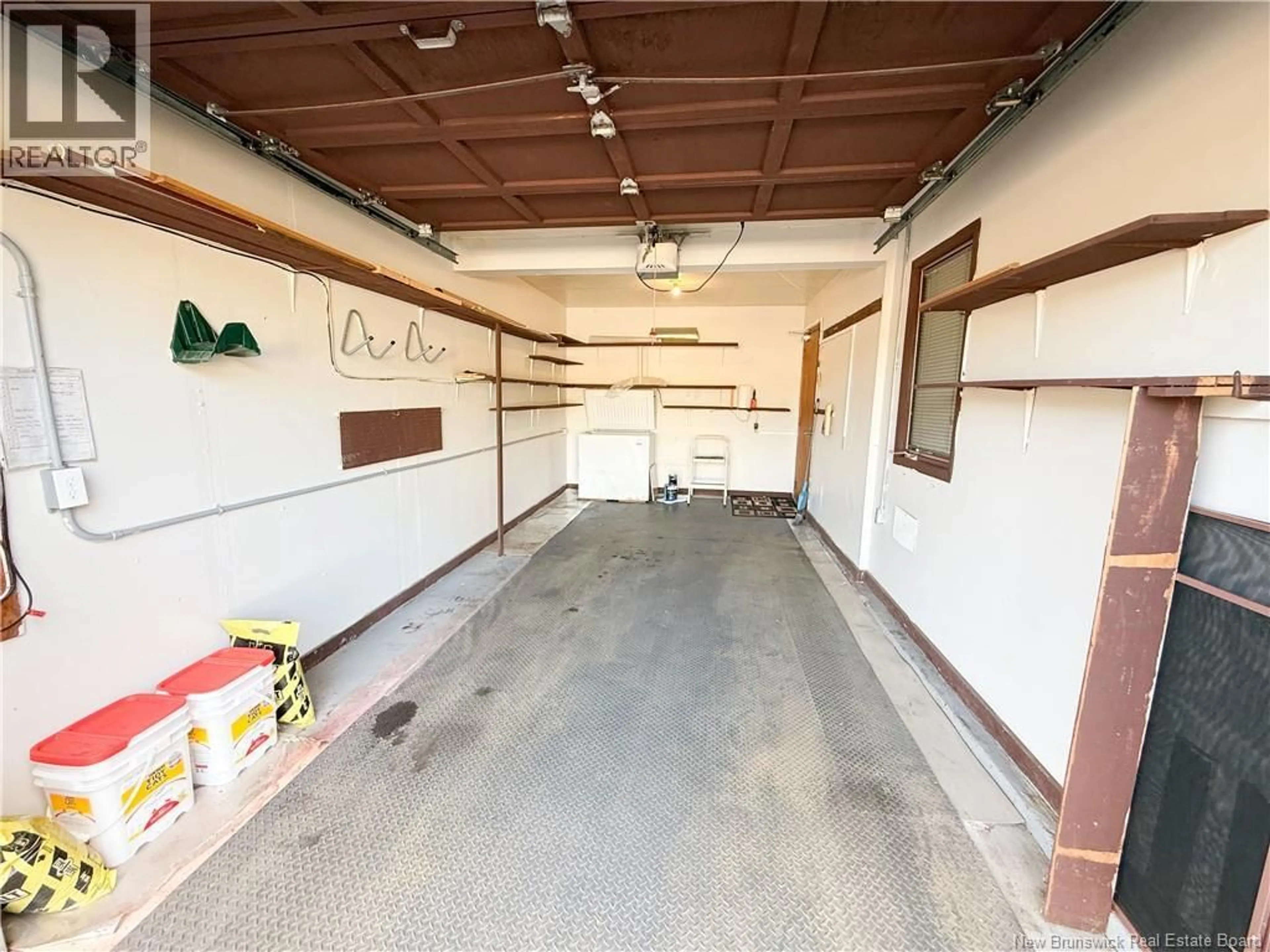 Indoor garage for 15 WALLACE COURT, Sussex New Brunswick E4E2C6