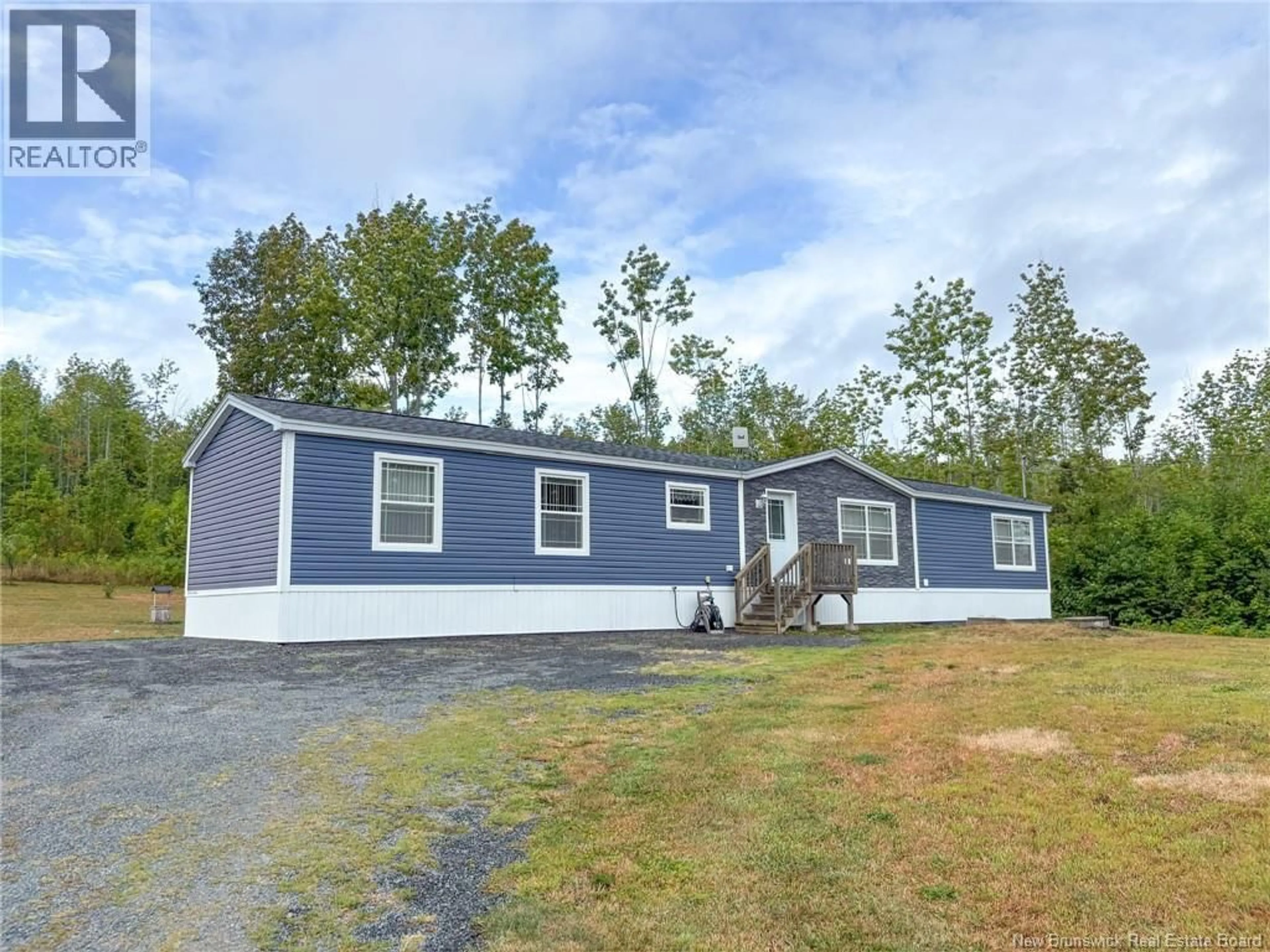 Home with vinyl exterior material, street for 118 OAK MOUNTAIN ROAD, Oak Mountain New Brunswick E7N2S2