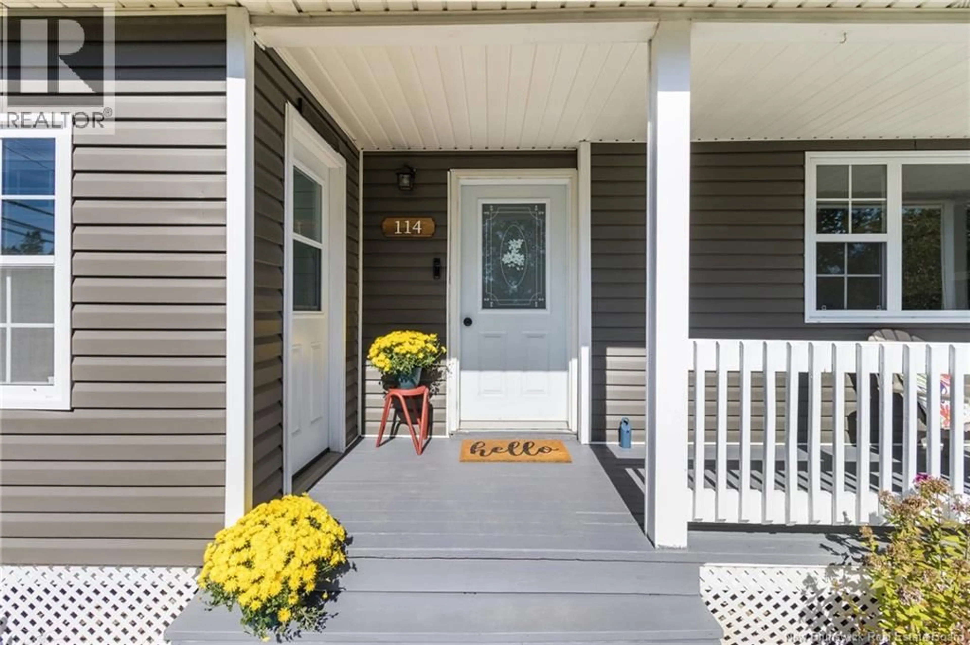 Home with vinyl exterior material, street for 114 WESTVIEW STREET, Fredericton New Brunswick E3A1W9