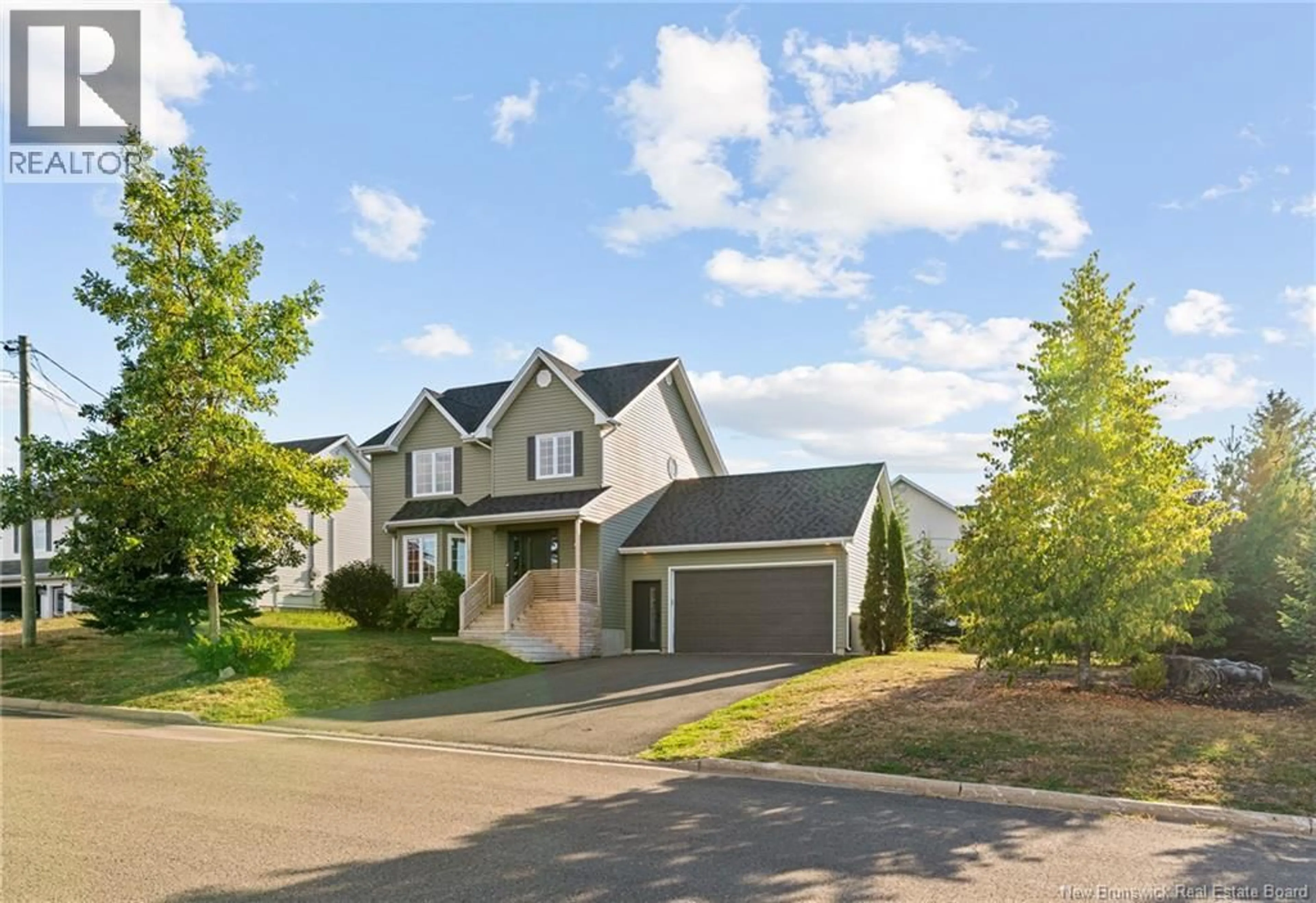 Home with vinyl exterior material, street for 5 MELBA, Moncton New Brunswick E1A0V7
