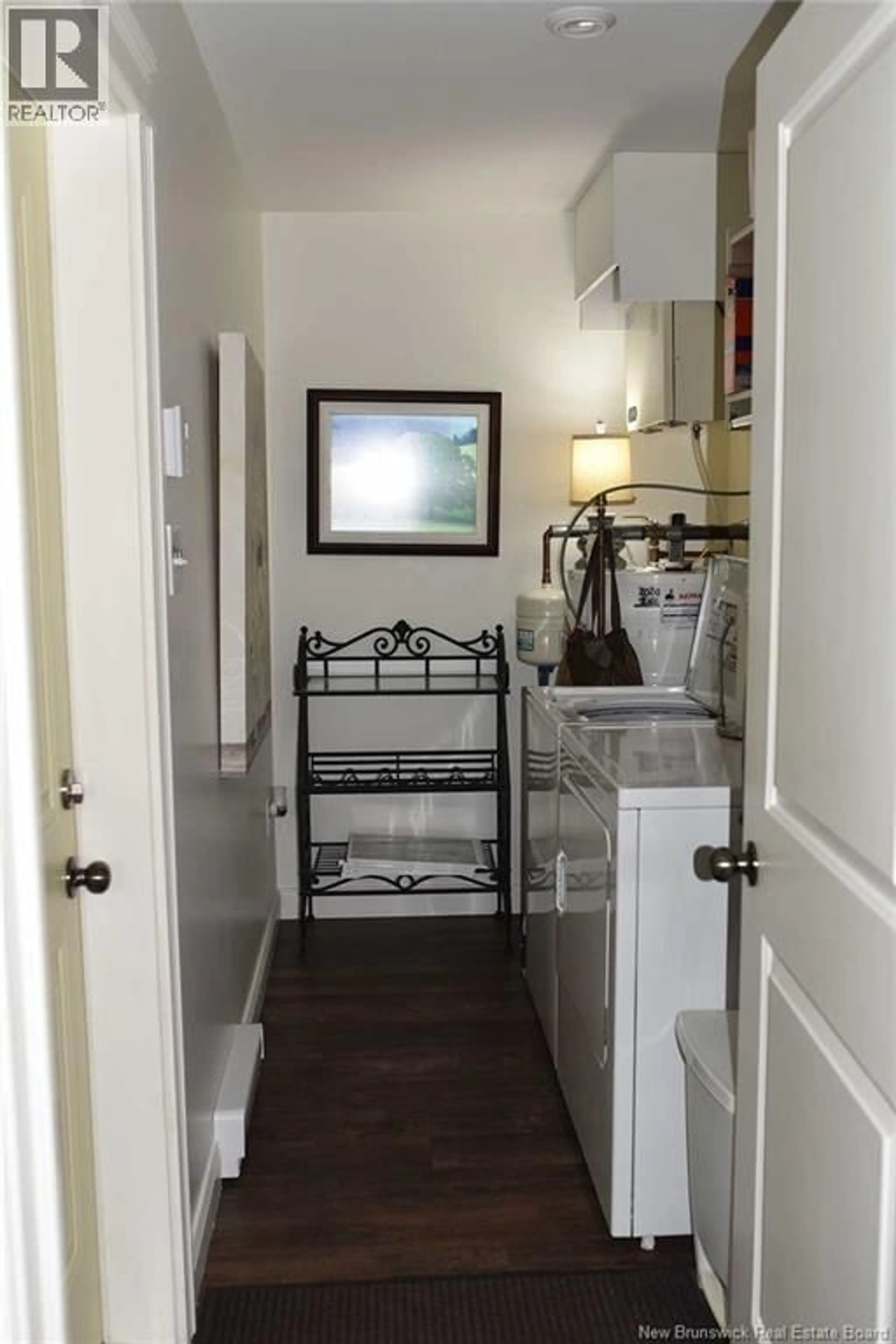 Indoor entryway for 28 PARKVIEW LANE, Sussex New Brunswick E4E0J8
