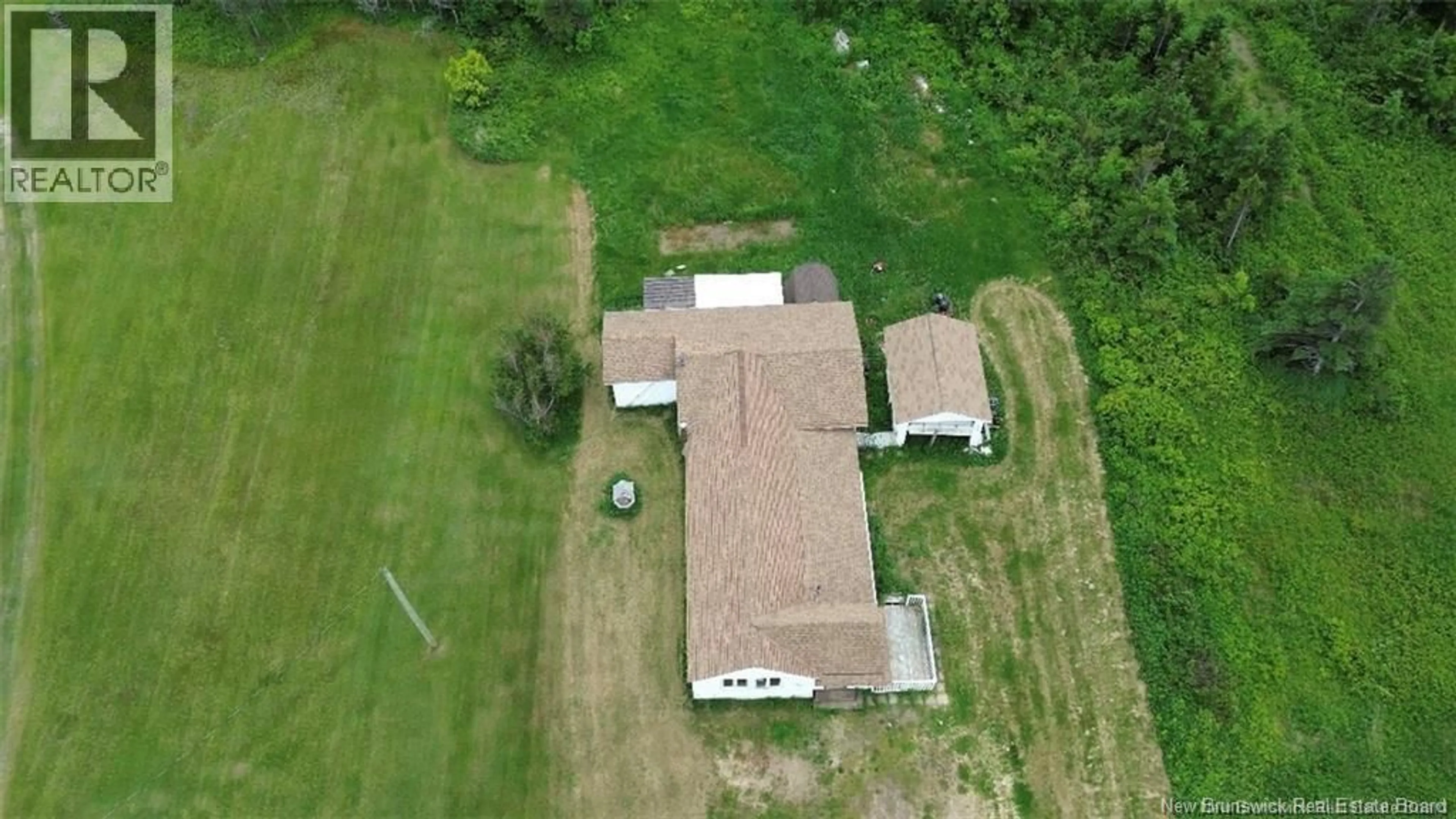 A pic from outside/outdoor area/front of a property/back of a property/a pic from drone, building for 663 ACADIE, Grande-Anse New Brunswick E8N1N9