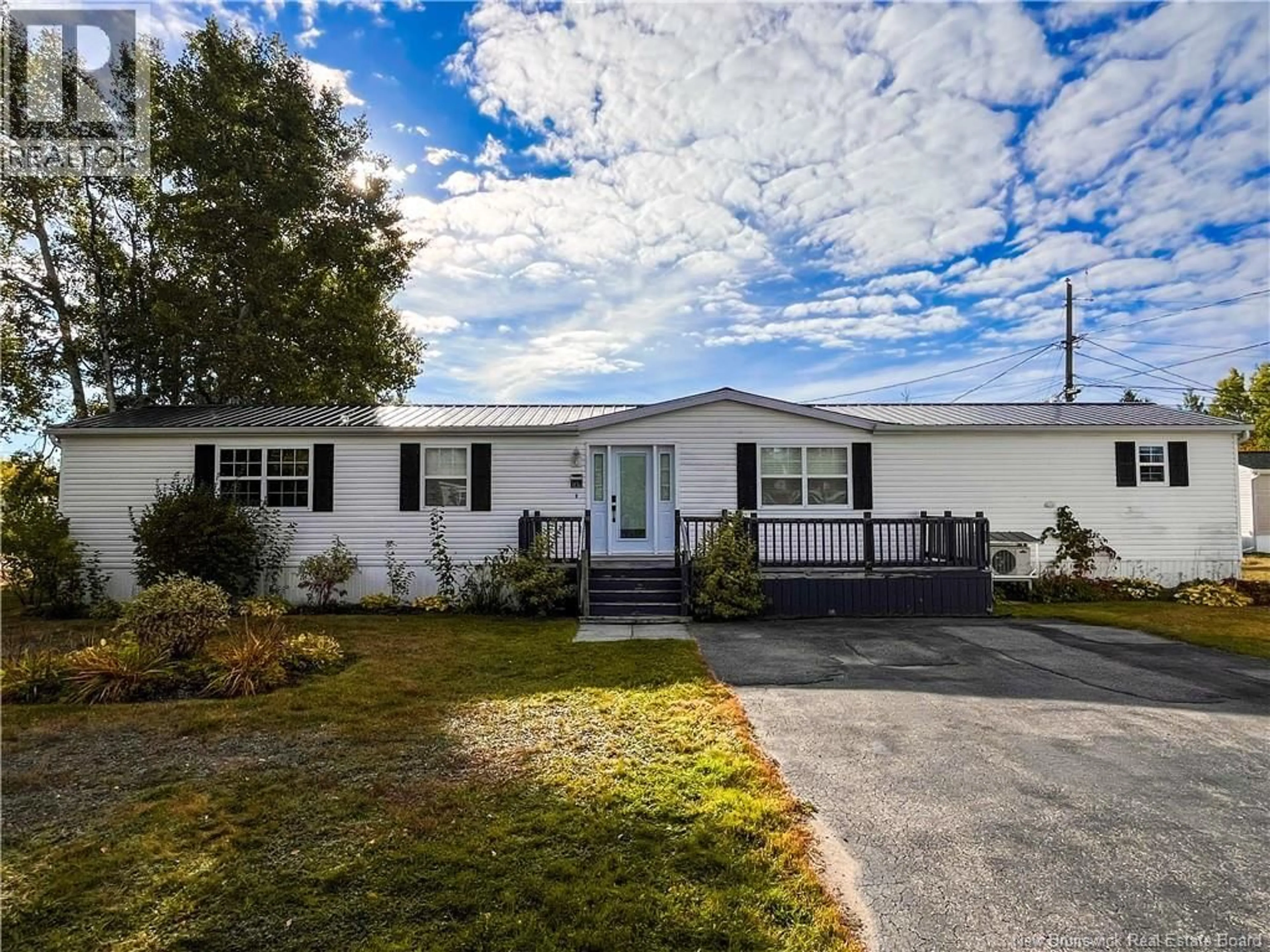 Home with vinyl exterior material, street for 729 WILLISTON DRIVE, Miramichi New Brunswick E1V6M9