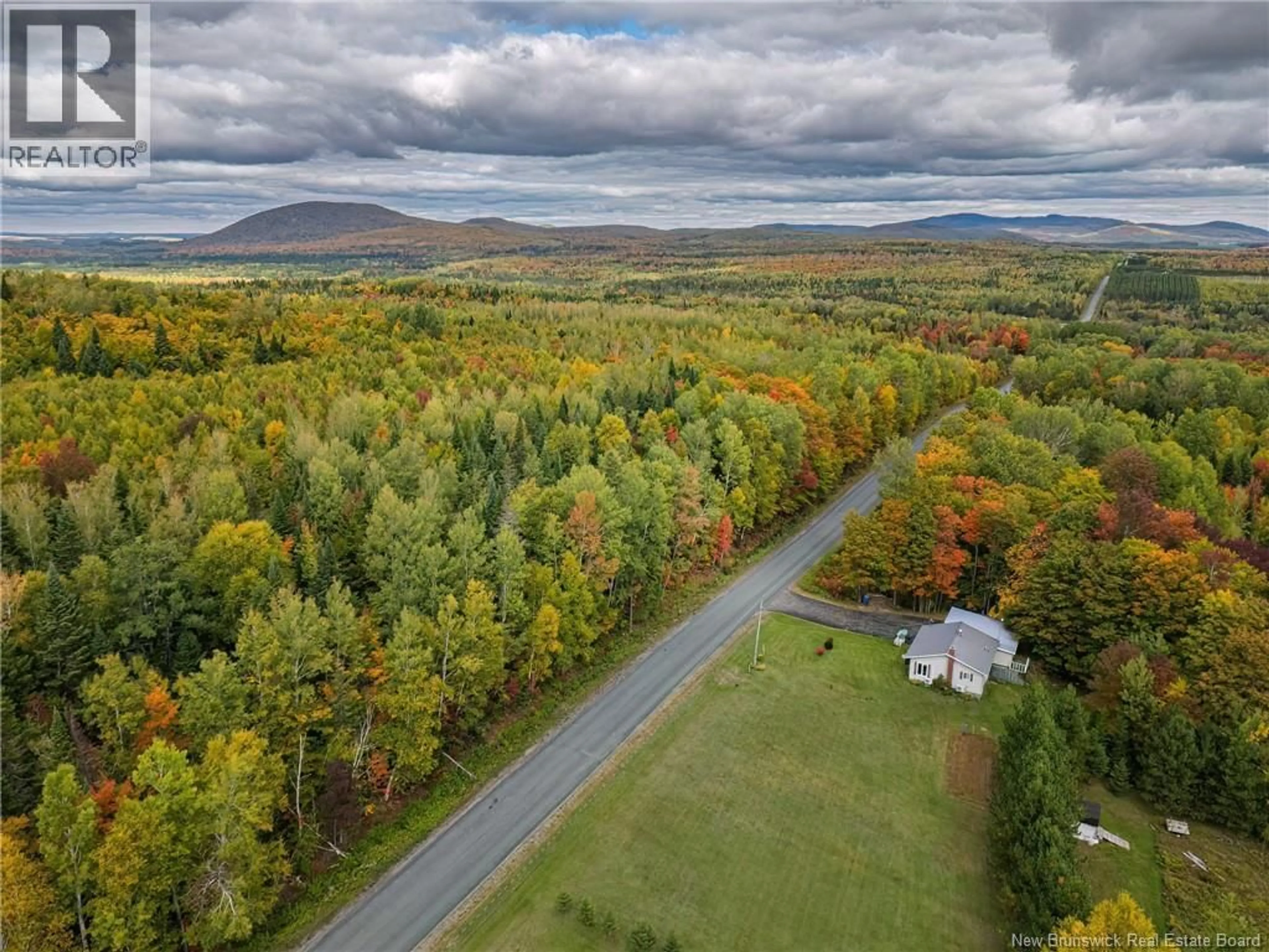 A pic from outside/outdoor area/front of a property/back of a property/a pic from drone, unknown for 283 CURRIE ROAD, Tilley New Brunswick E7H1W2
