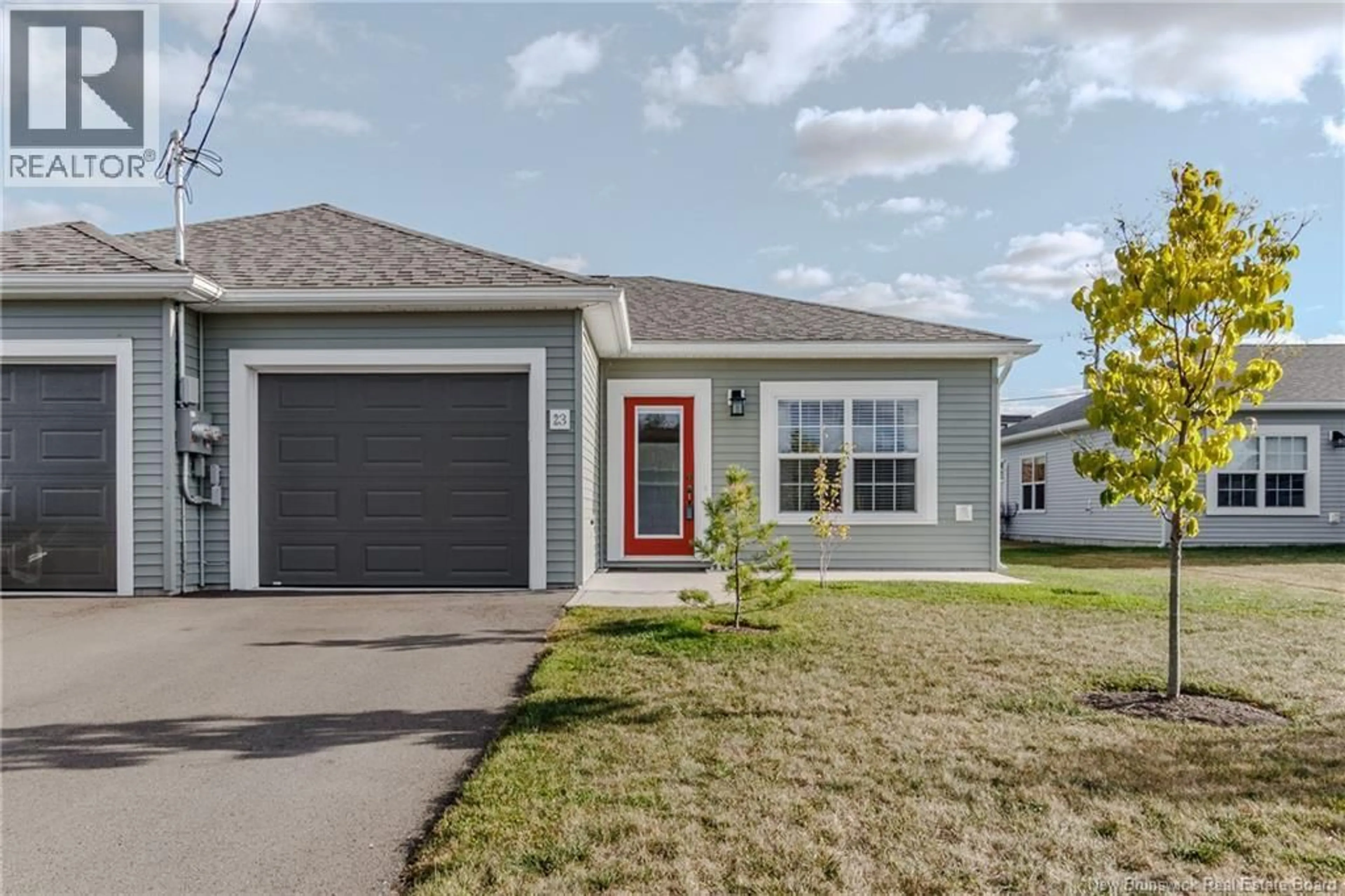 Home with vinyl exterior material, street for 23 ELIZABETH, Sussex New Brunswick E3E0K3