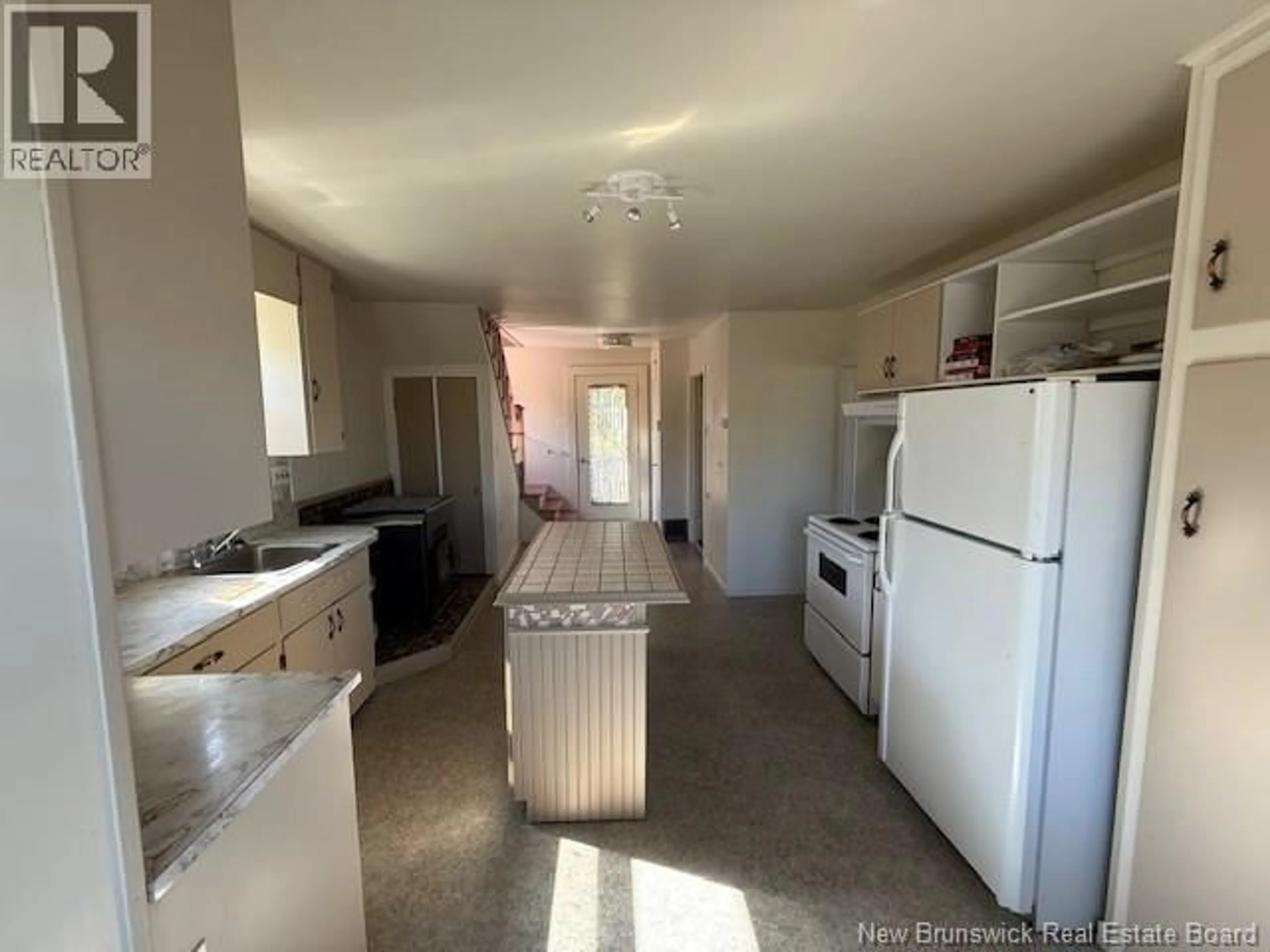 Unknown for 122 GRIMMER LANE, Dalhousie New Brunswick E8C1X1