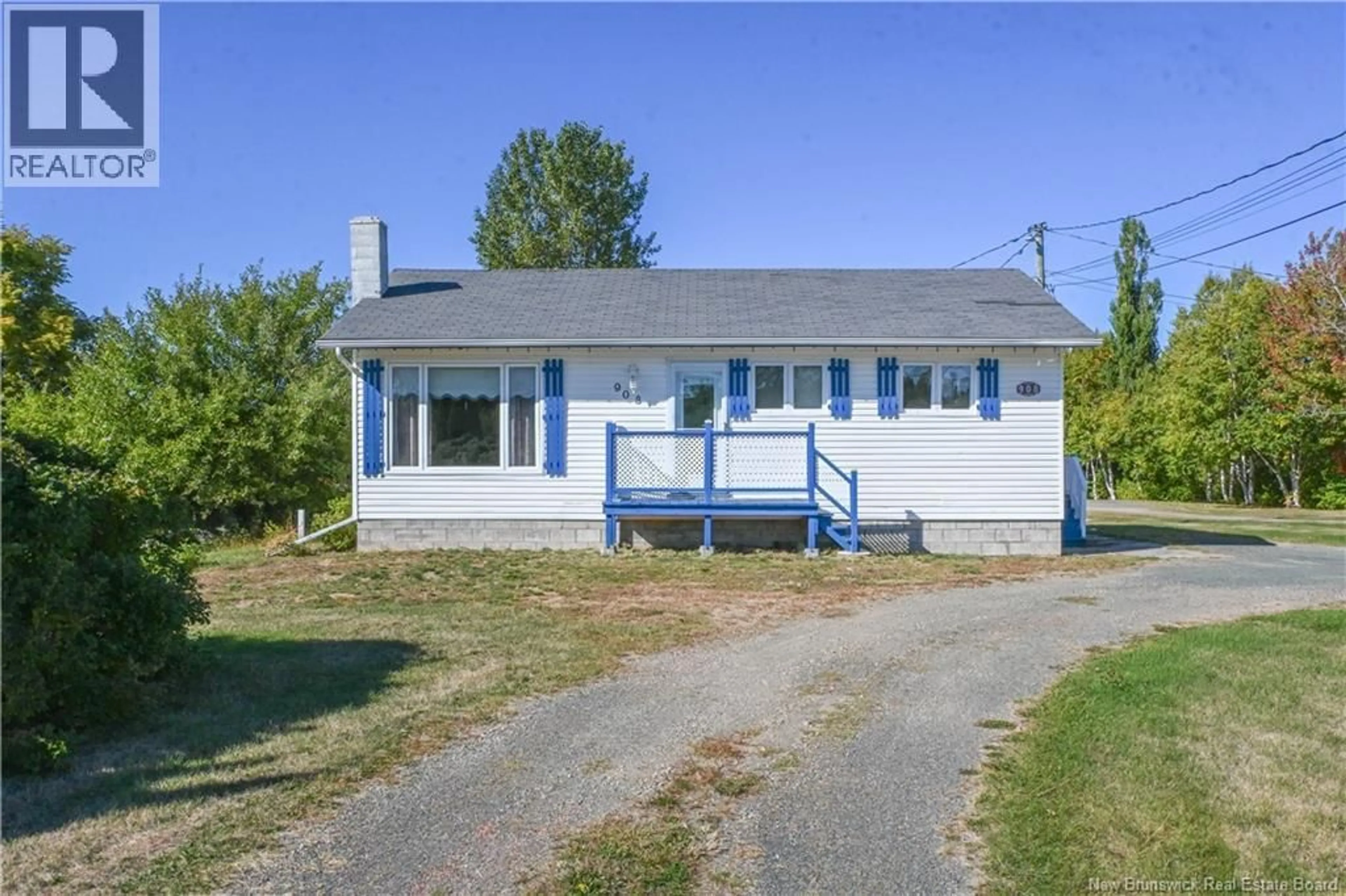 A pic from outside/outdoor area/front of a property/back of a property/a pic from drone, street for 908 SAINT-JOSEPH BOULEVARD, Saint-Léolin New Brunswick E8N2P8
