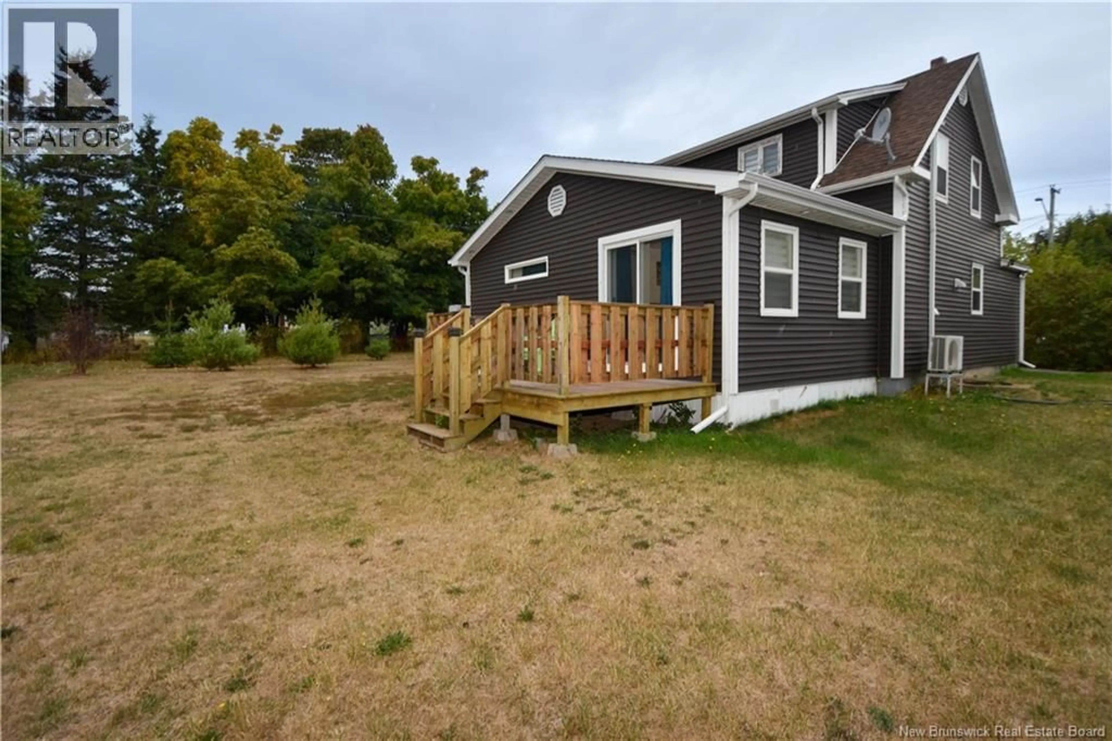 Unknown for 480 POINTE-À-BOULEAU STREET, Tracadie New Brunswick E1X1B6