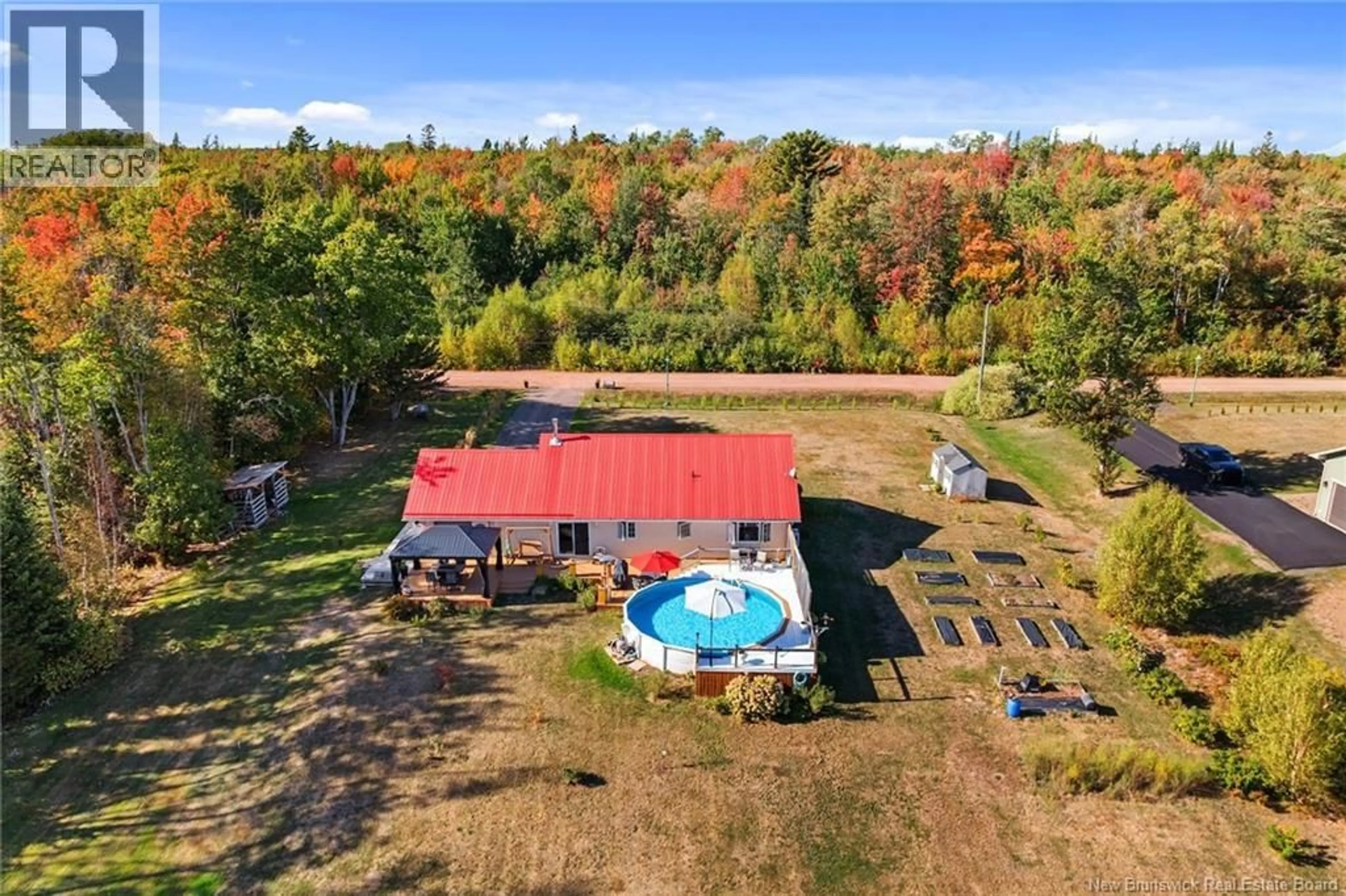 A pic from outside/outdoor area/front of a property/back of a property/a pic from drone, water/lake/river/ocean view for 20 SUNVIEW LANE, Wuhrs Beach New Brunswick E4B4C2