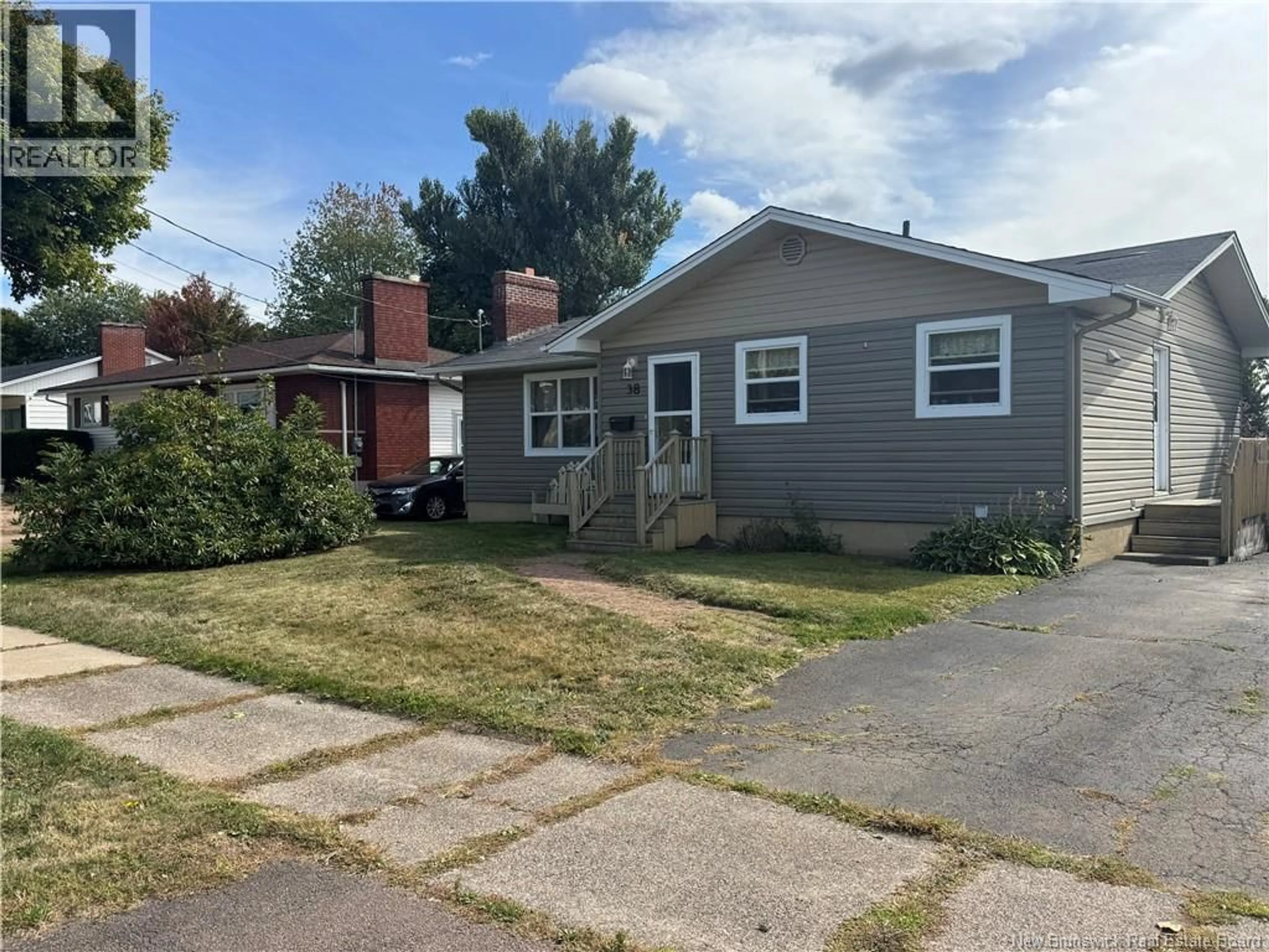 Home with vinyl exterior material, street for 38 VINE AVENUE, Moncton New Brunswick E1E1K1