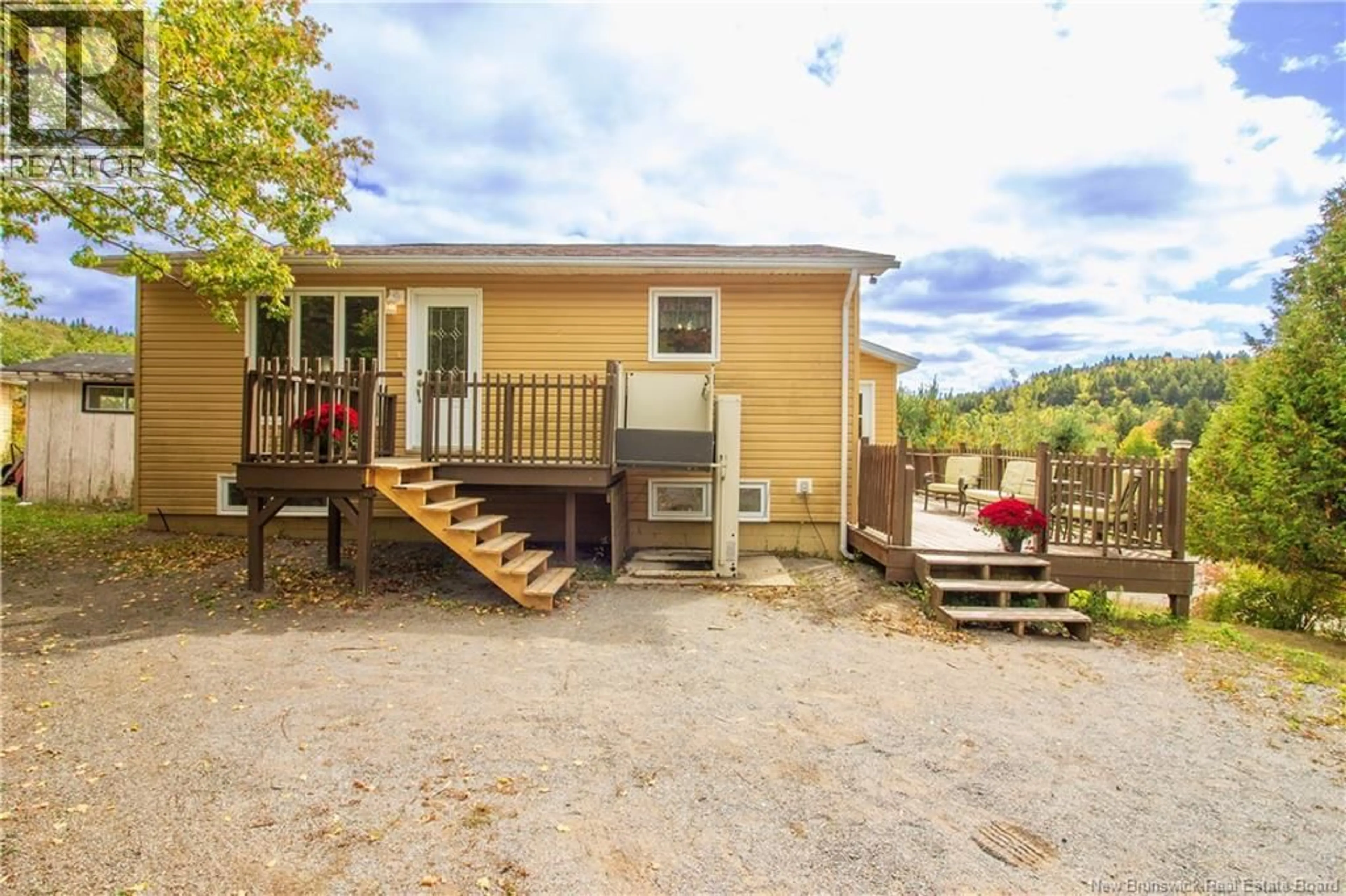 Patio, unknown for 1469 ROUTE 845, Clifton Royal New Brunswick E5S2G6