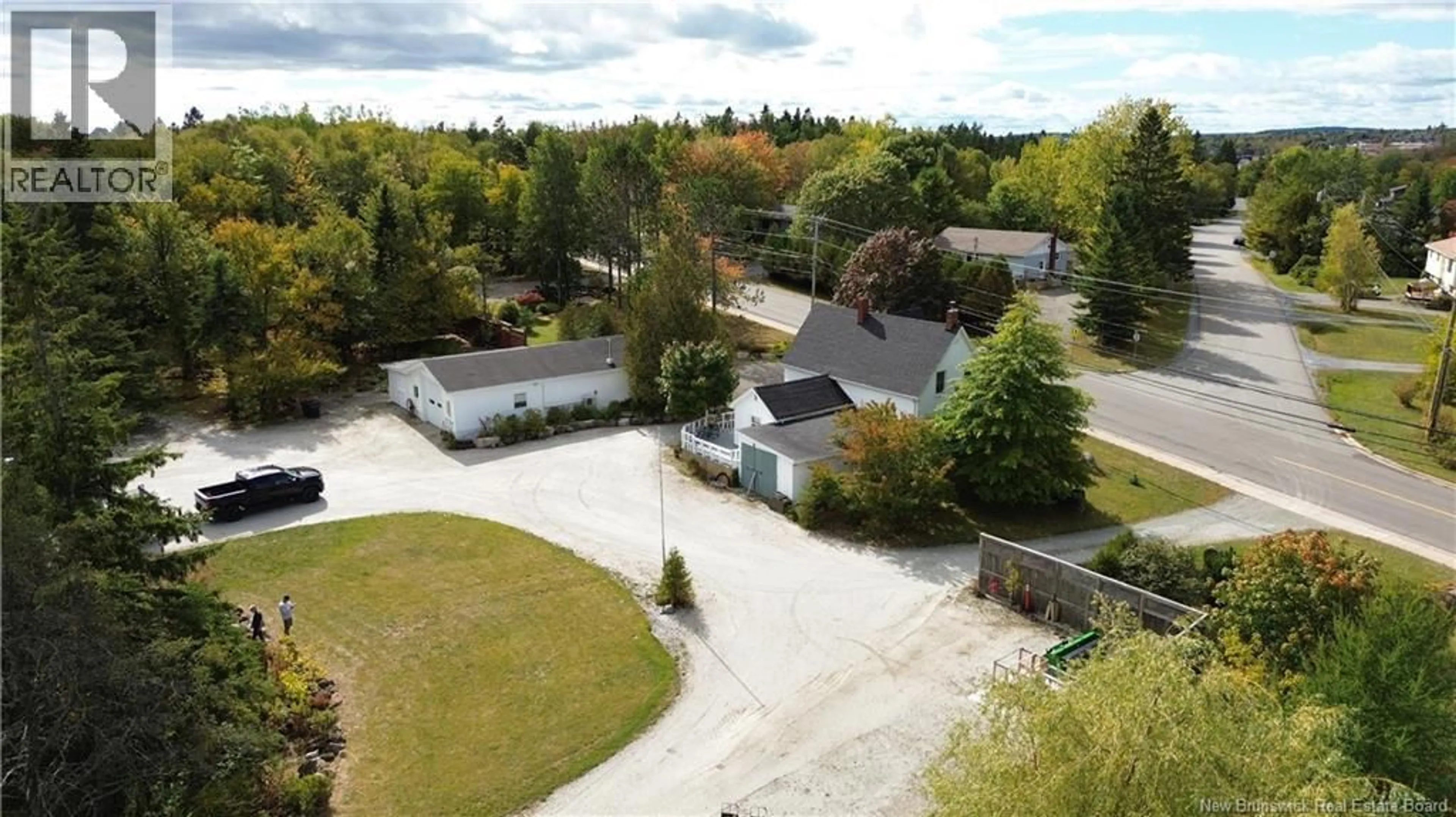 A pic from outside/outdoor area/front of a property/back of a property/a pic from drone, street for 416 HAMPTON ROAD, Quispamsis New Brunswick E2E4V5