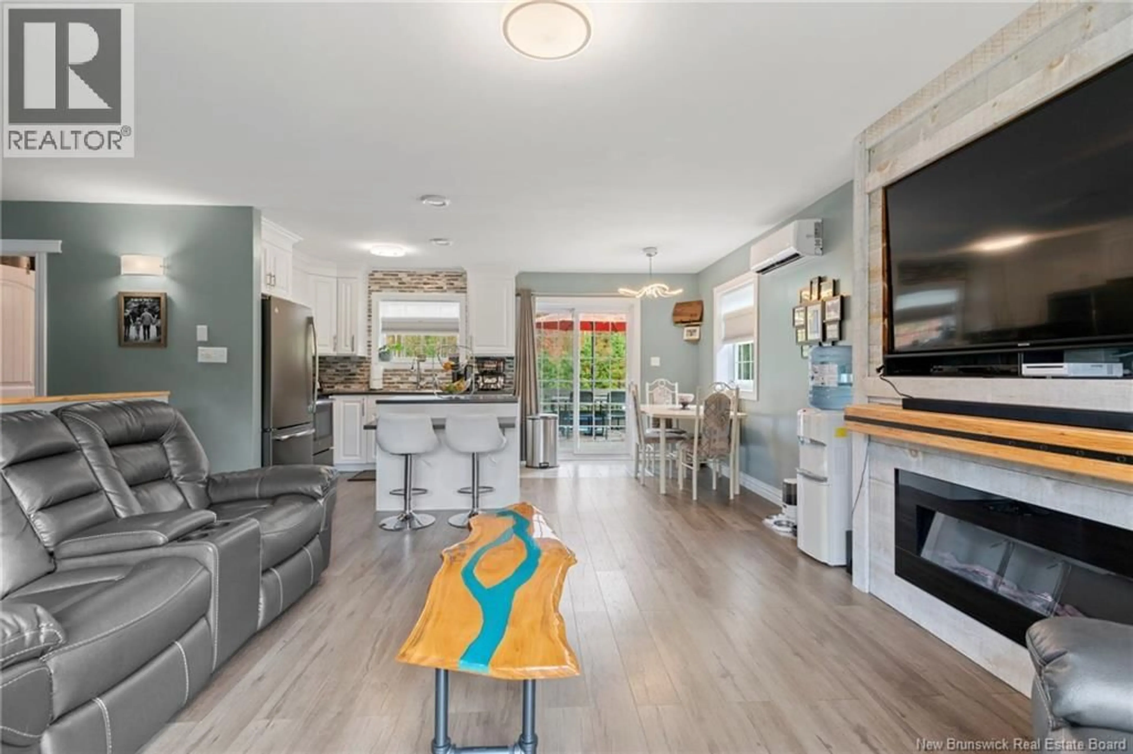 Open concept kitchen, unknown for 249 EVANS ROAD, Minto New Brunswick E4B2S2