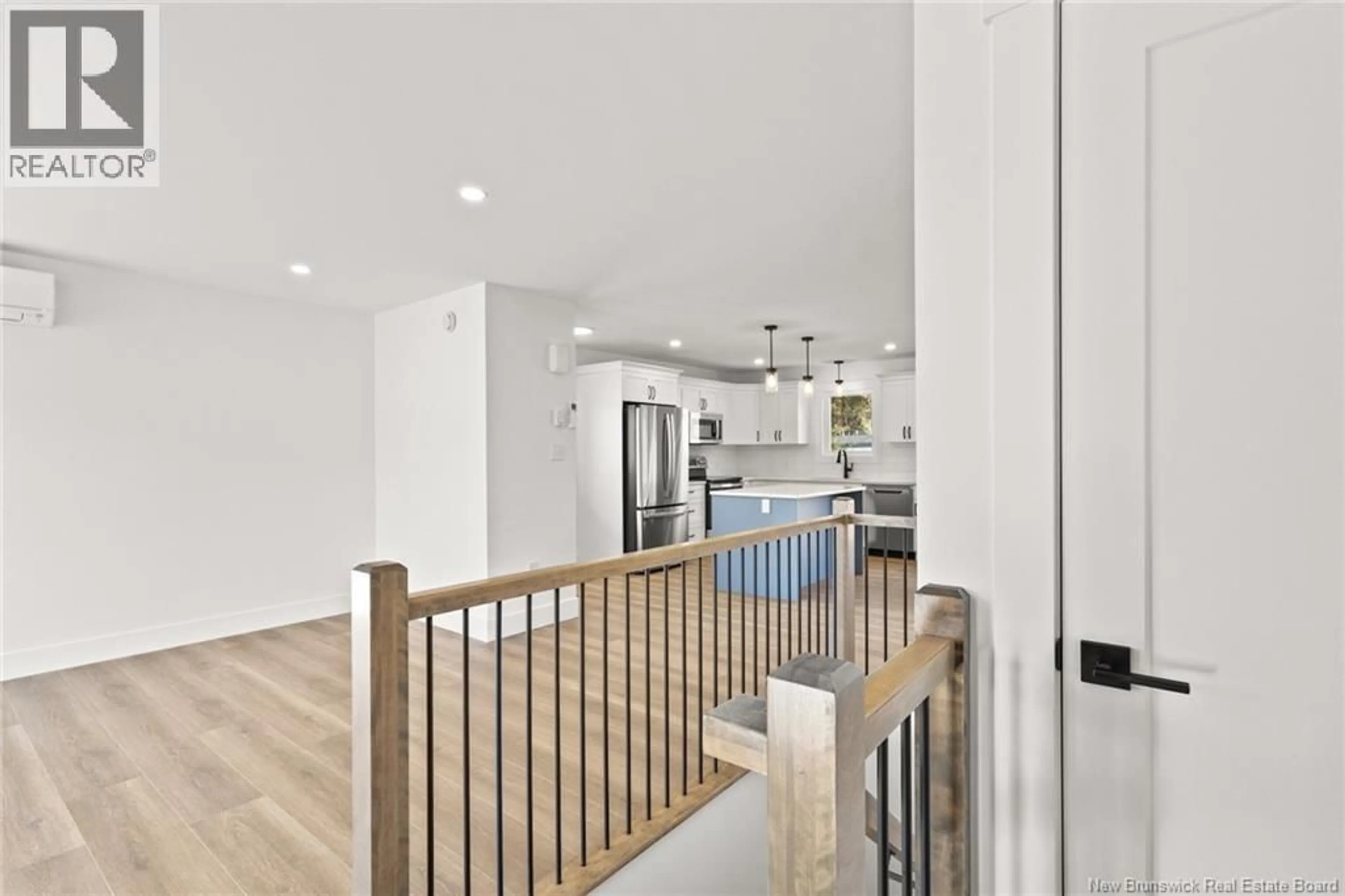 Indoor foyer for 26 ATTENBOROUGH DRIVE, Fredericton New Brunswick E3A9R6