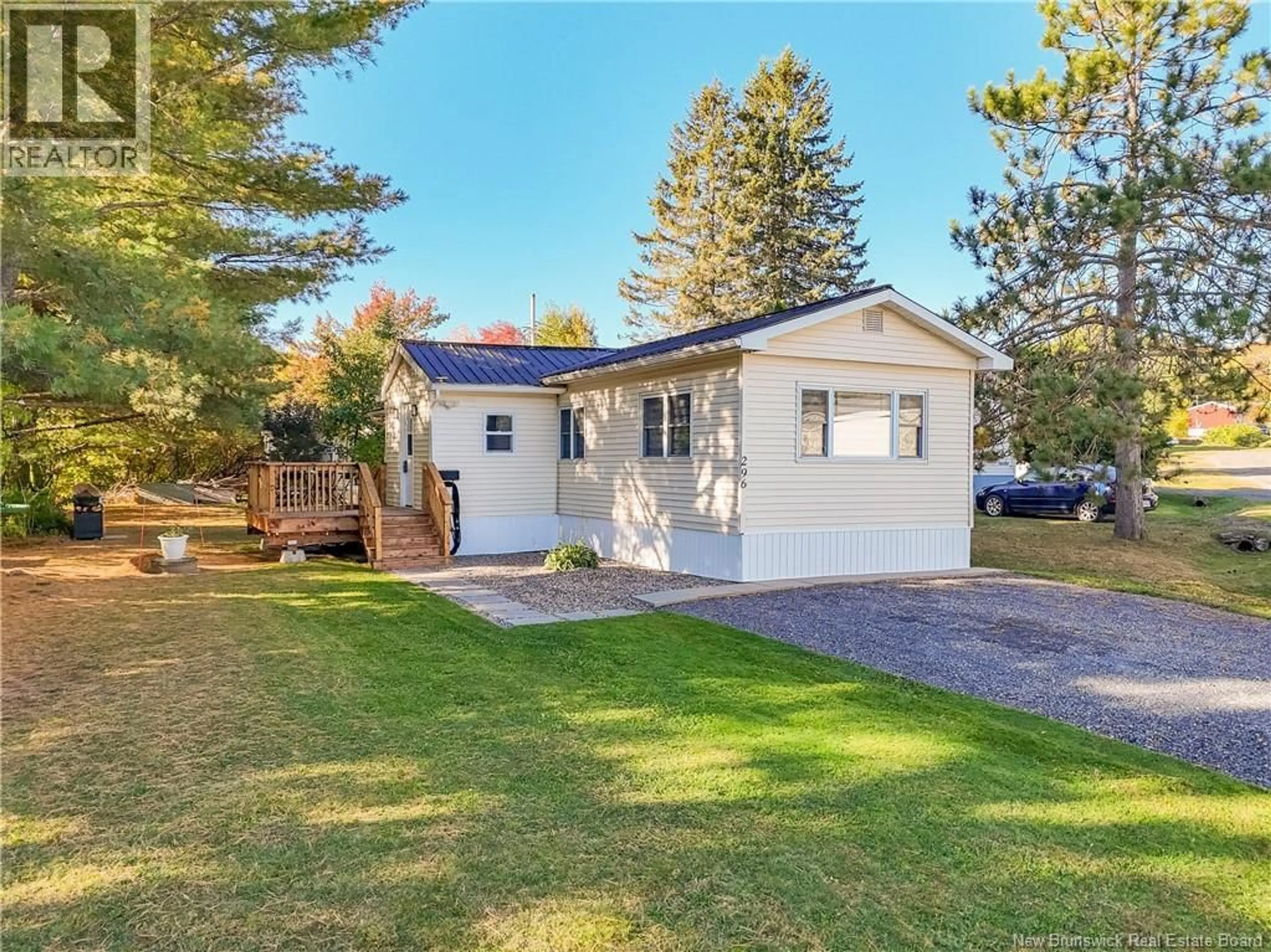 A pic from outside/outdoor area/front of a property/back of a property/a pic from drone, unknown for 296 MAGNOLIA LANE, Fredericton New Brunswick E3B7P4