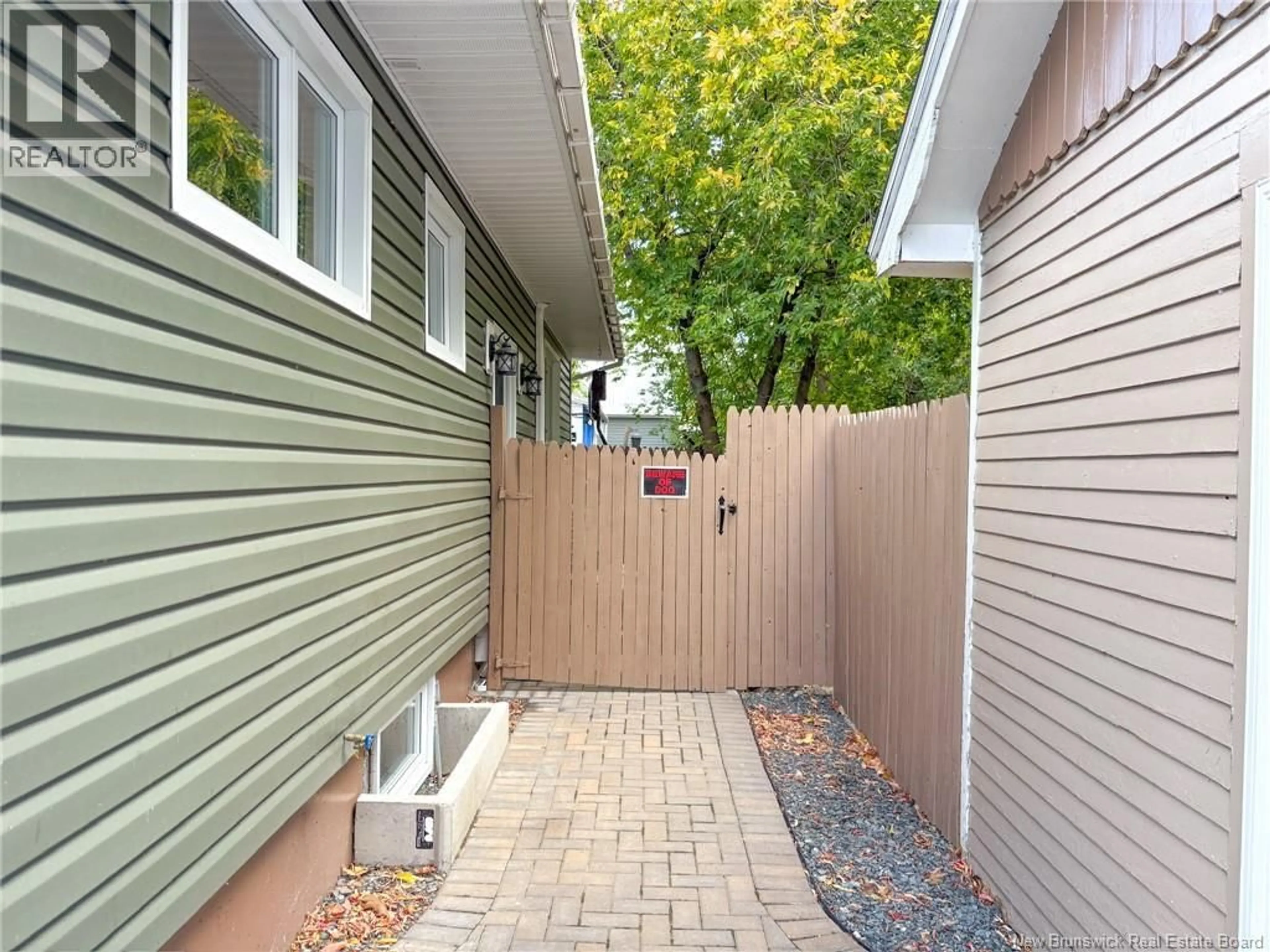 Unknown for 153 ELM STREET, Woodstock New Brunswick E7M1R7