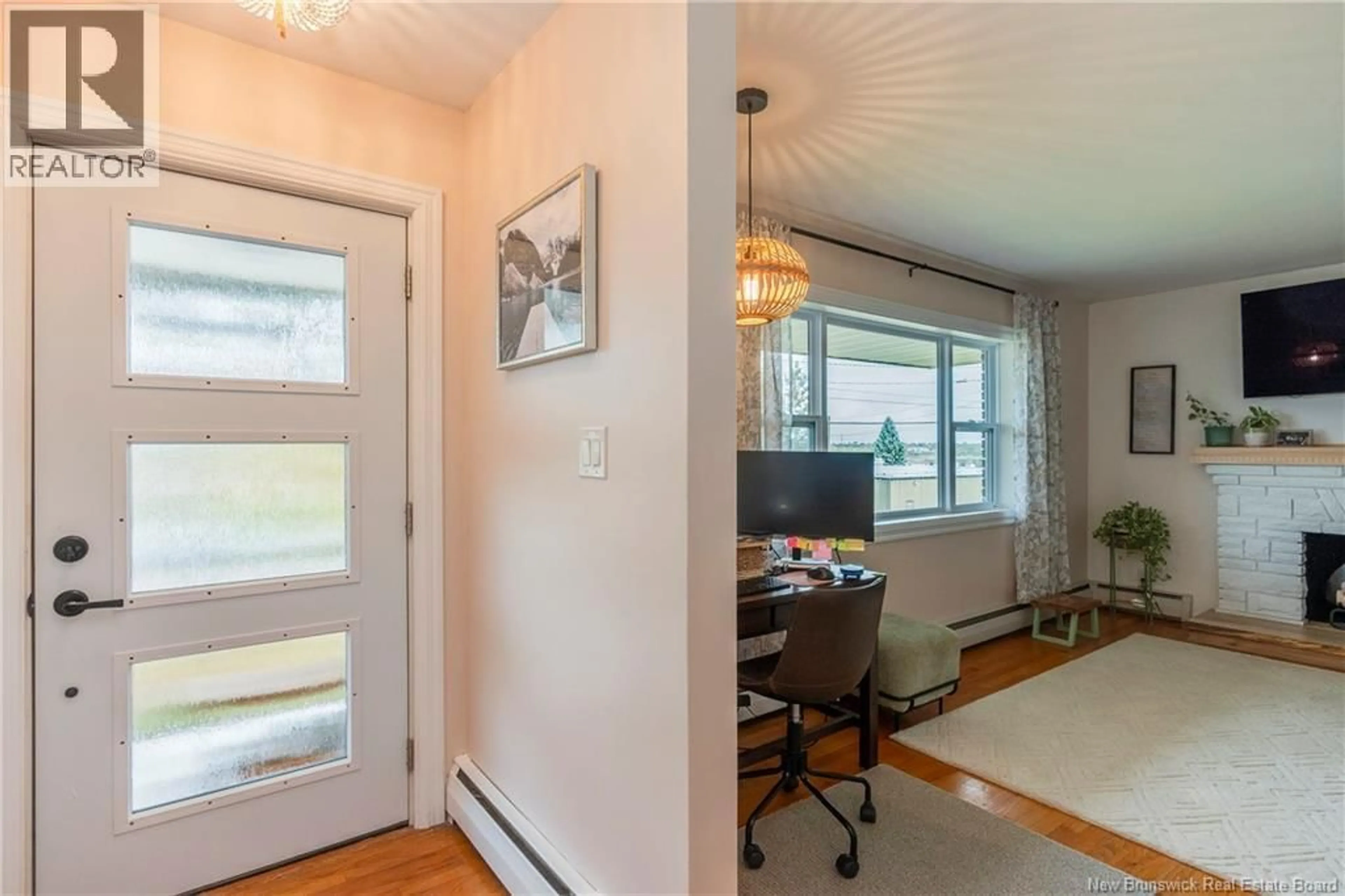 Indoor entryway for 158 LAKESIDE DRIVE, Riverview New Brunswick E1B3G9