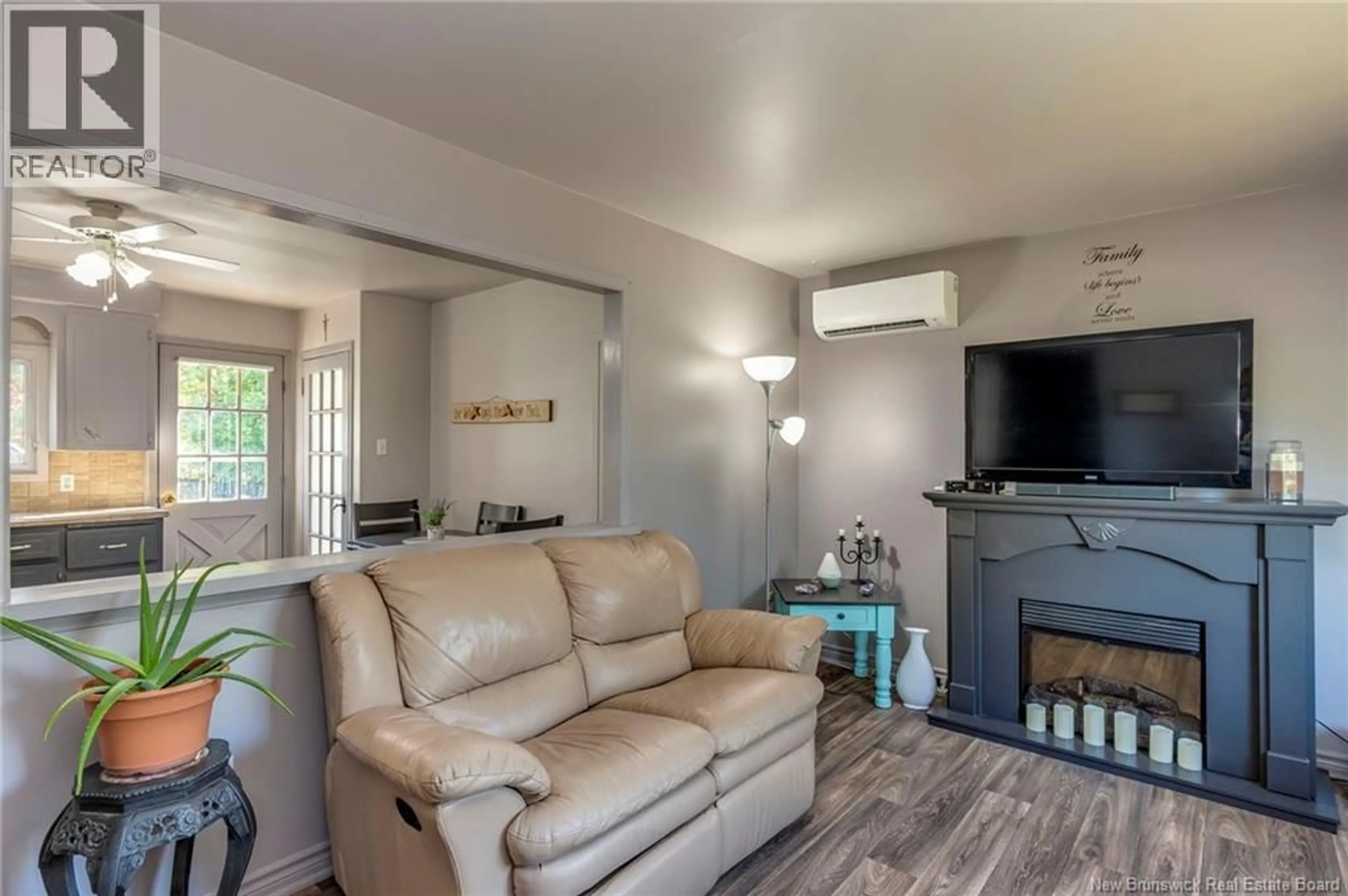 Living room with furniture, unknown for 31 LAWSON AVENUE, Riverview New Brunswick E1B3R1