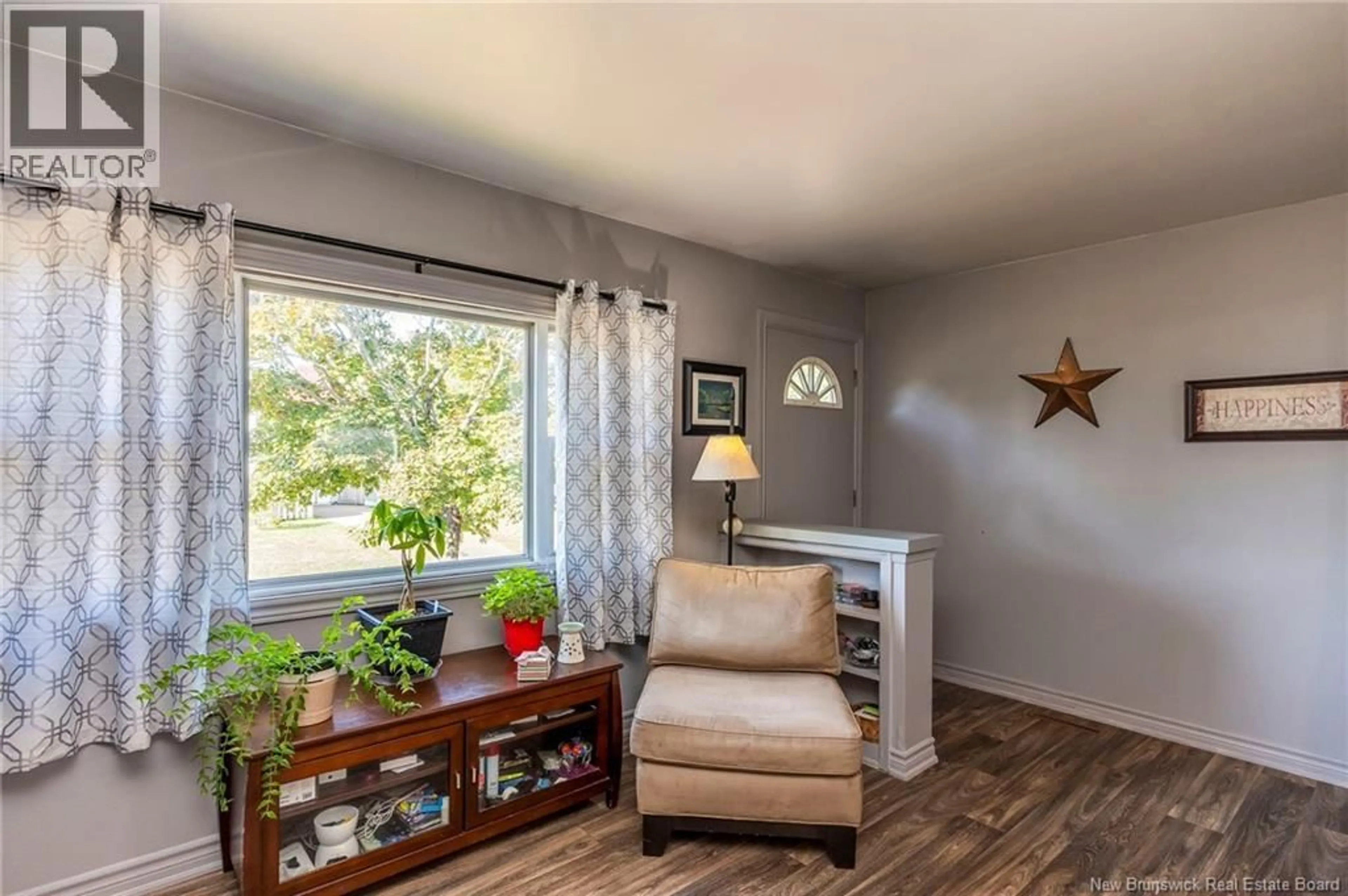 Living room with furniture, wood/laminate floor for 31 LAWSON AVENUE, Riverview New Brunswick E1B3R1