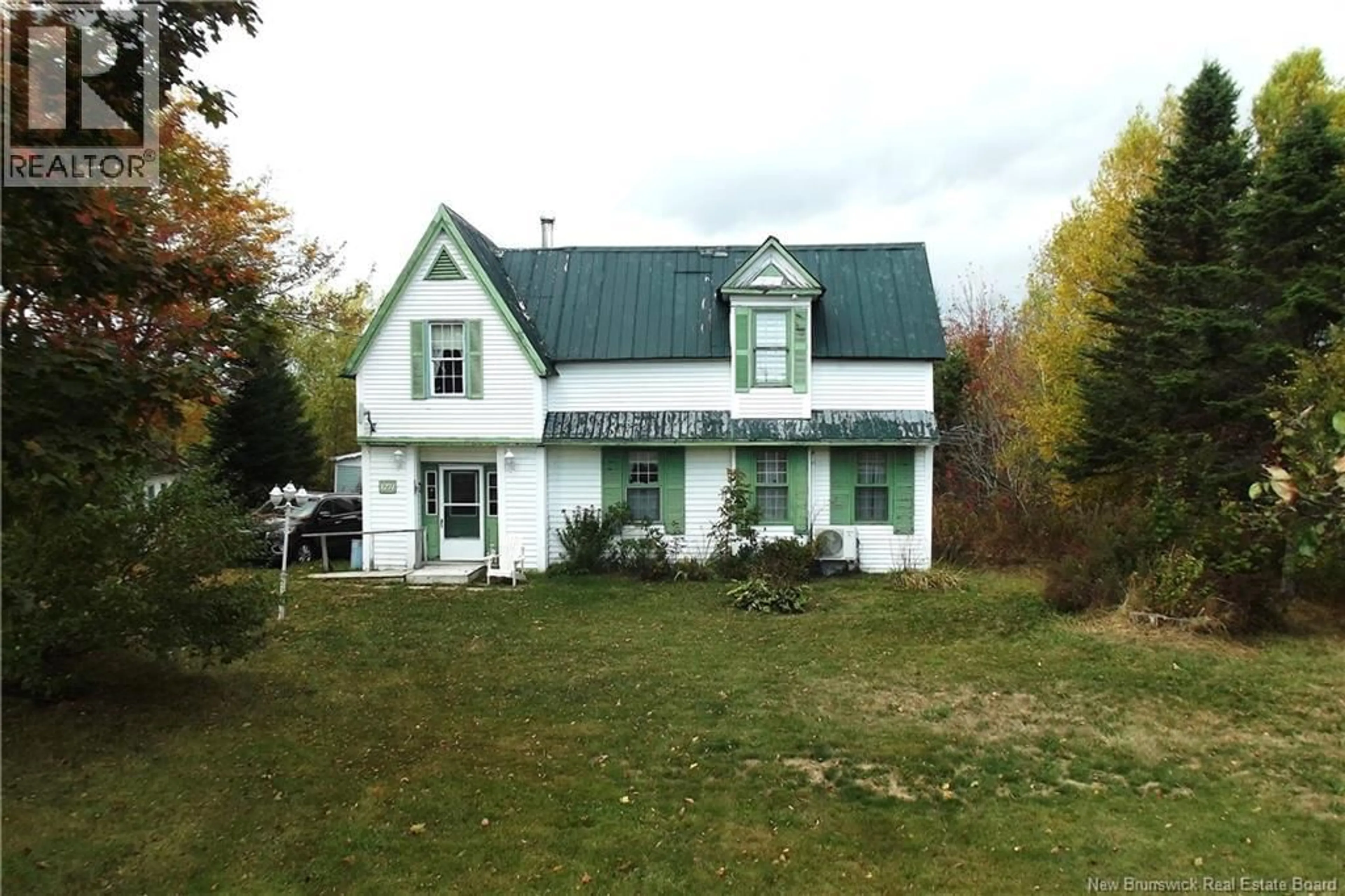 A pic from outside/outdoor area/front of a property/back of a property/a pic from drone, building for 1271 107 ROUTE, Cross Creek New Brunswick E6B1V5