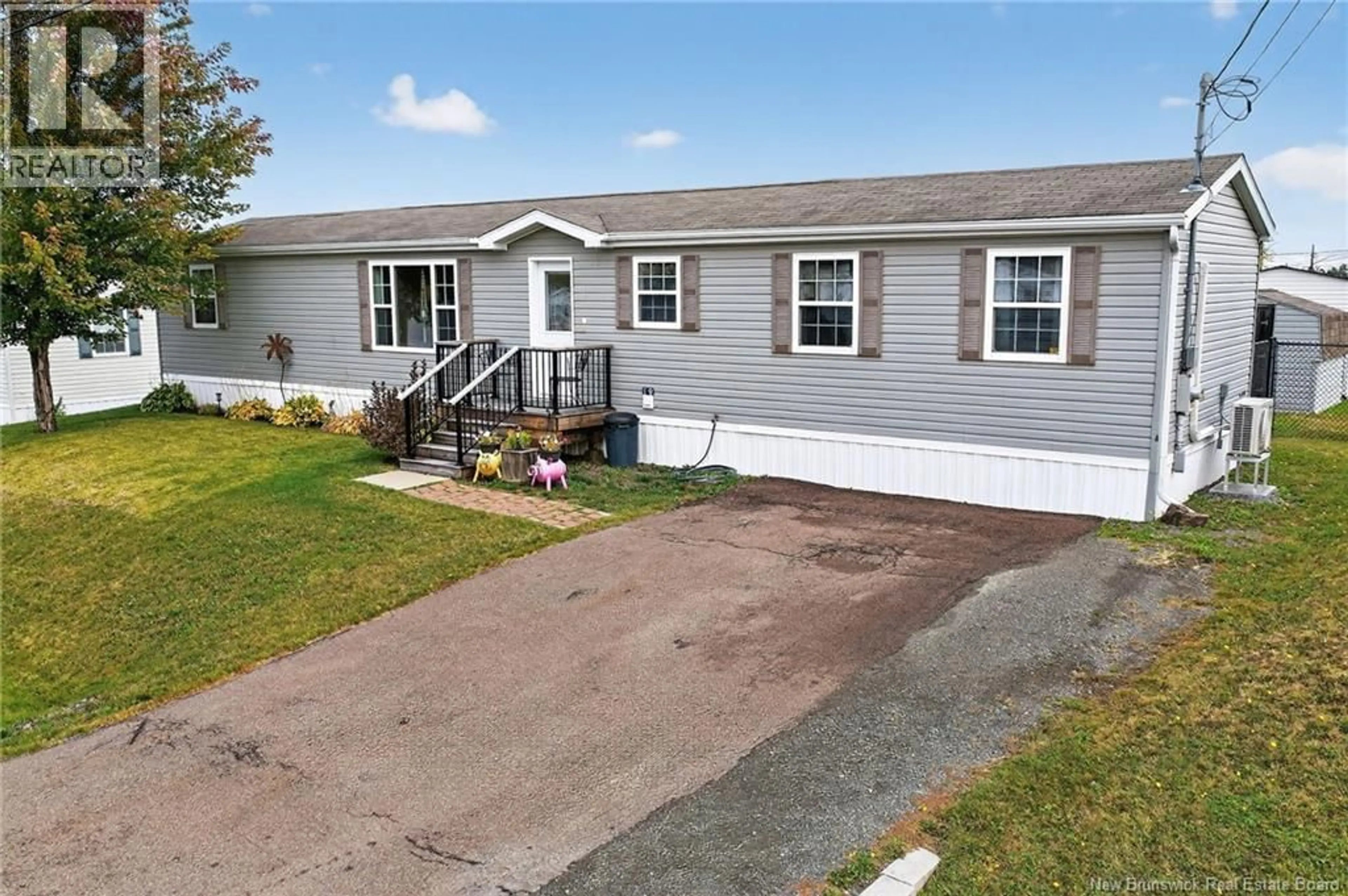 Home with vinyl exterior material, street for 19 HAYWARD LANE, Riverview New Brunswick E1B5R1