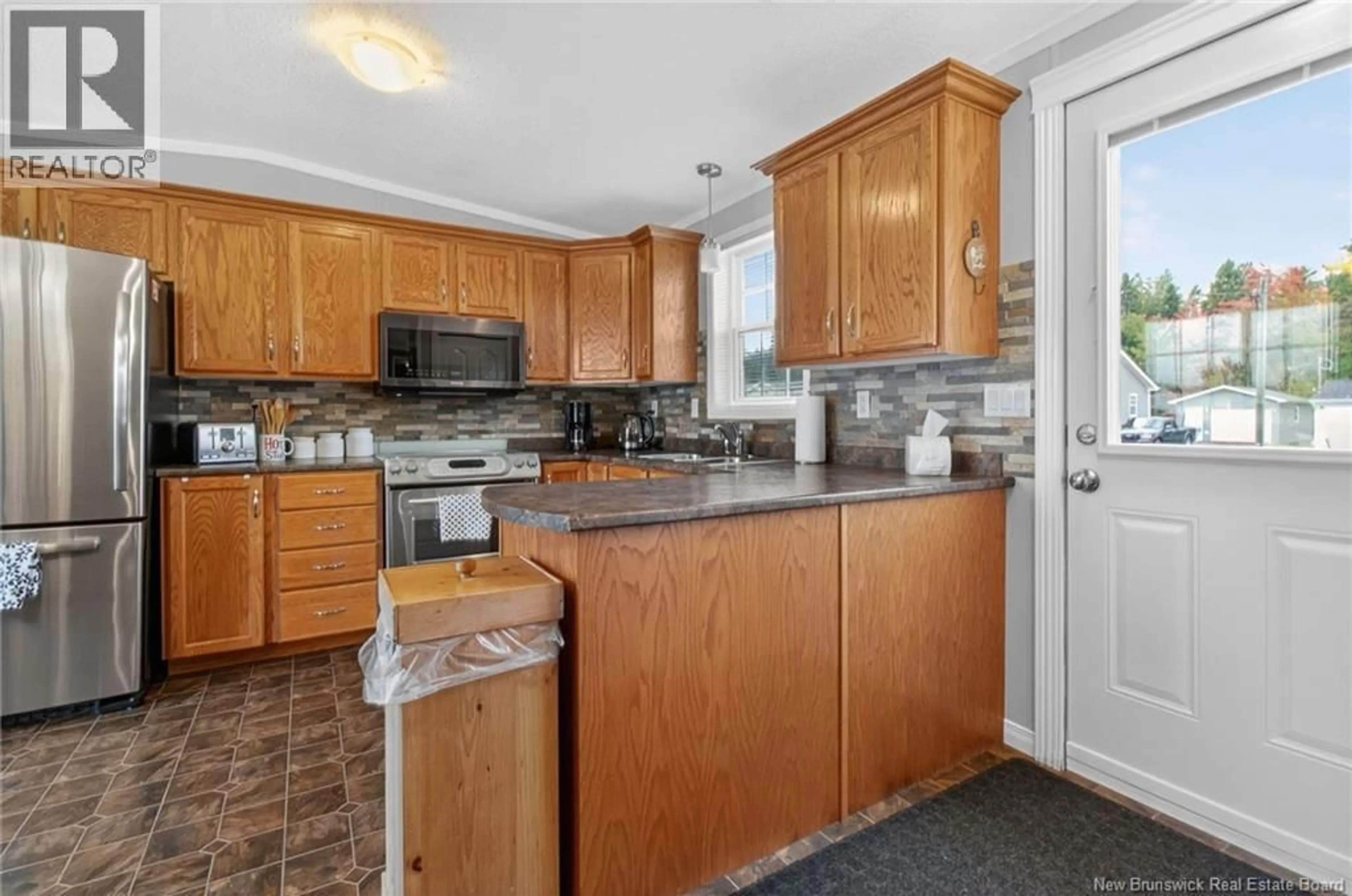 Standard kitchen, unknown for 19 HAYWARD LANE, Riverview New Brunswick E1B5R1