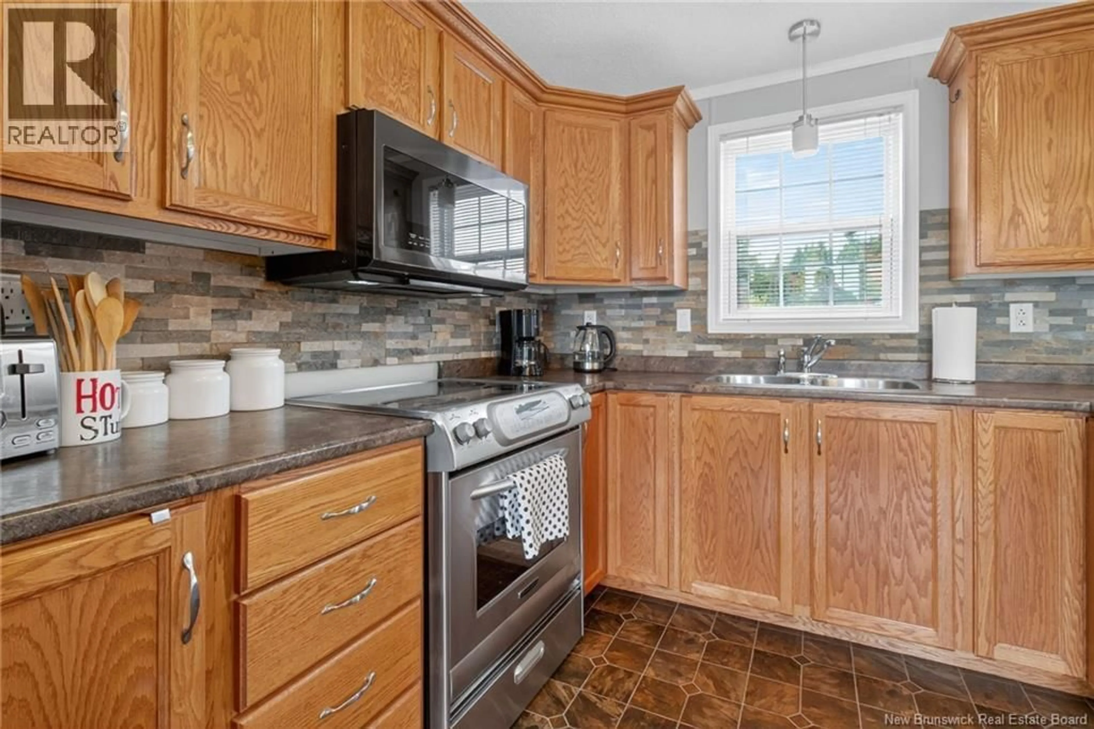 Standard kitchen, ceramic/tile floor for 19 HAYWARD LANE, Riverview New Brunswick E1B5R1