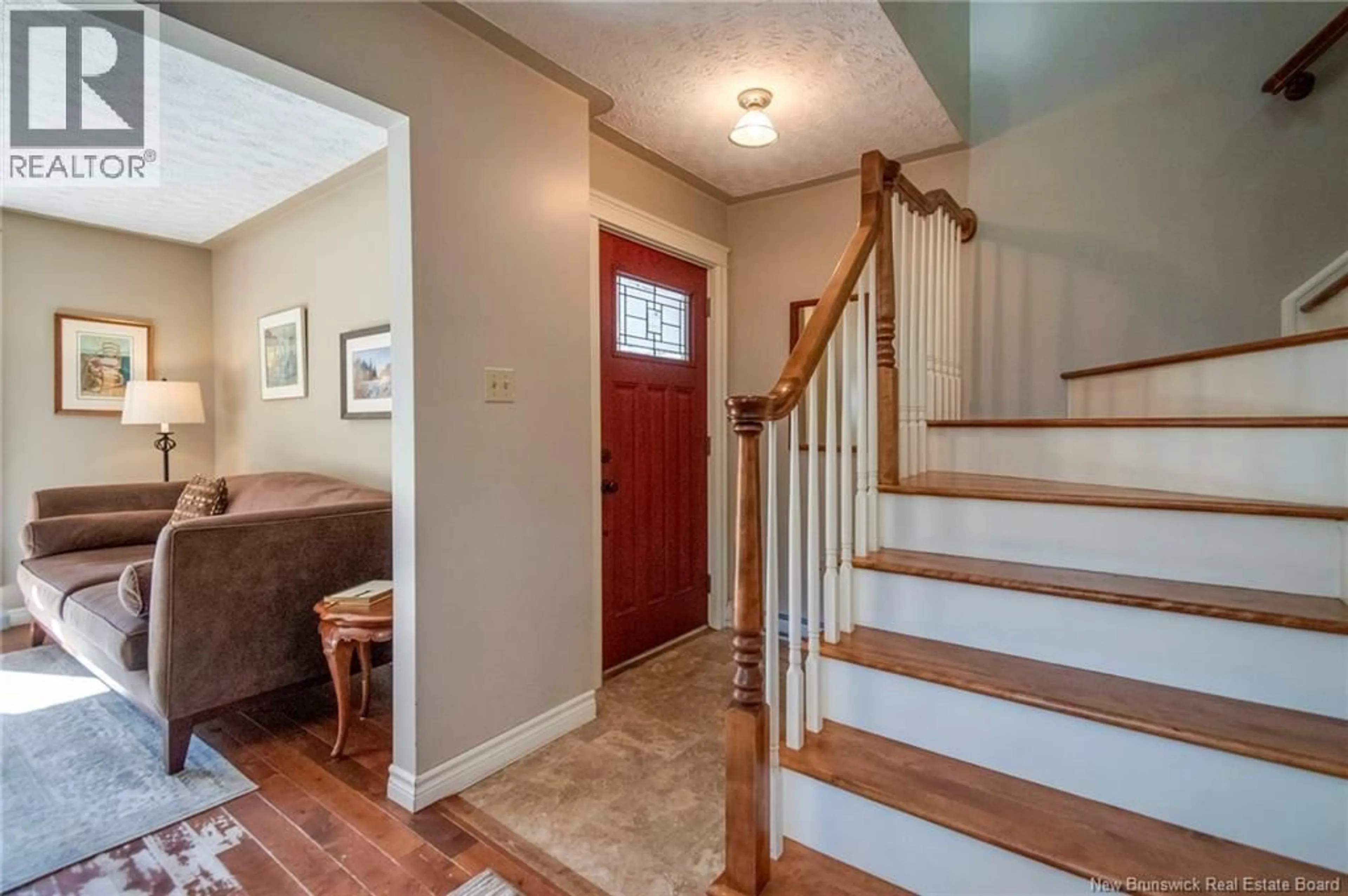Indoor entryway for 966 MILLIDGE AVENUE, Saint John New Brunswick E2K2P4