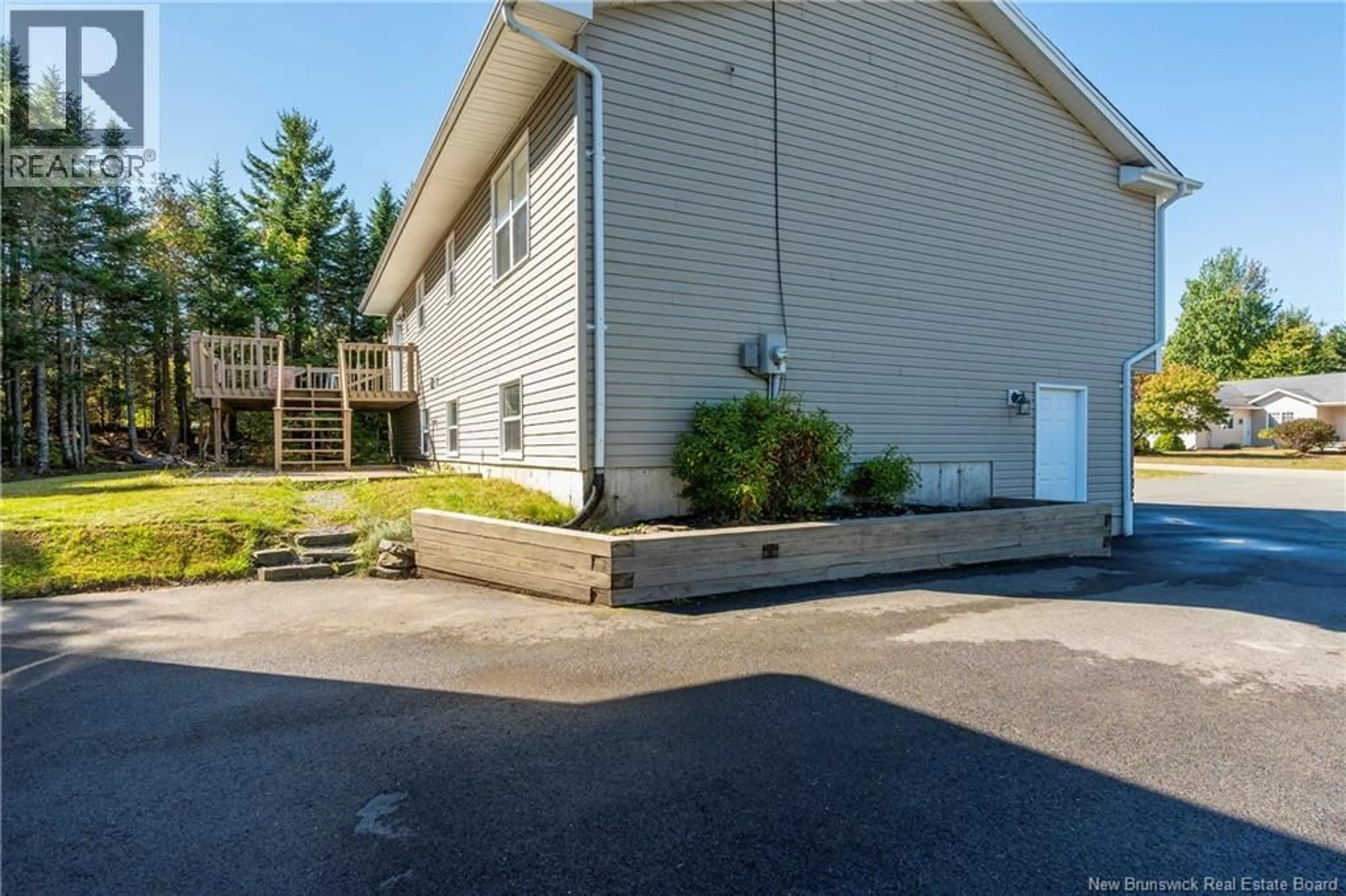 Unknown for 32 BIRCHDALE AVENUE, Quispamsis New Brunswick E2E4Y8