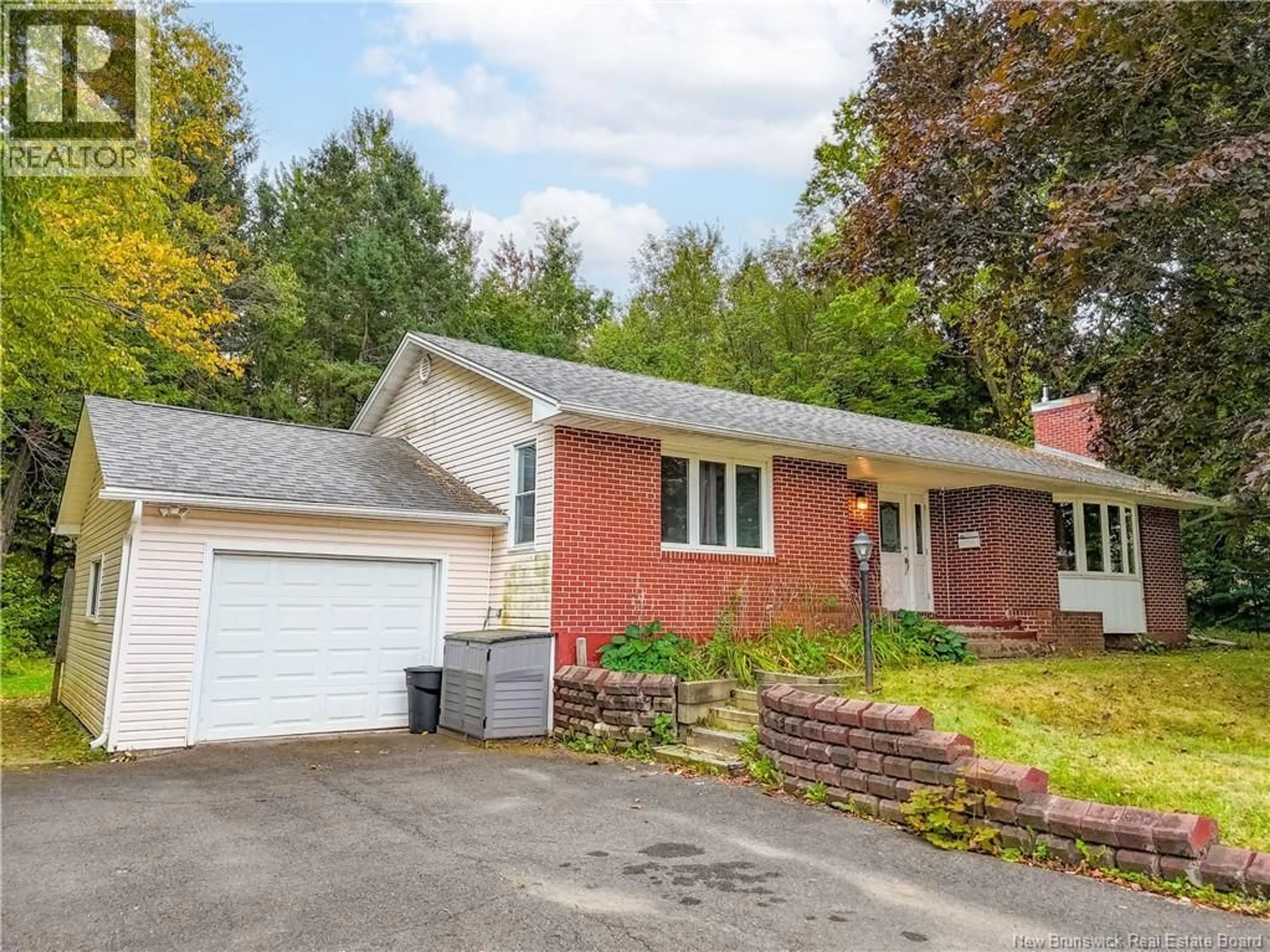 Home with brick exterior material, street for 35 EVANS DRIVE, Oromocto New Brunswick E2V2H3