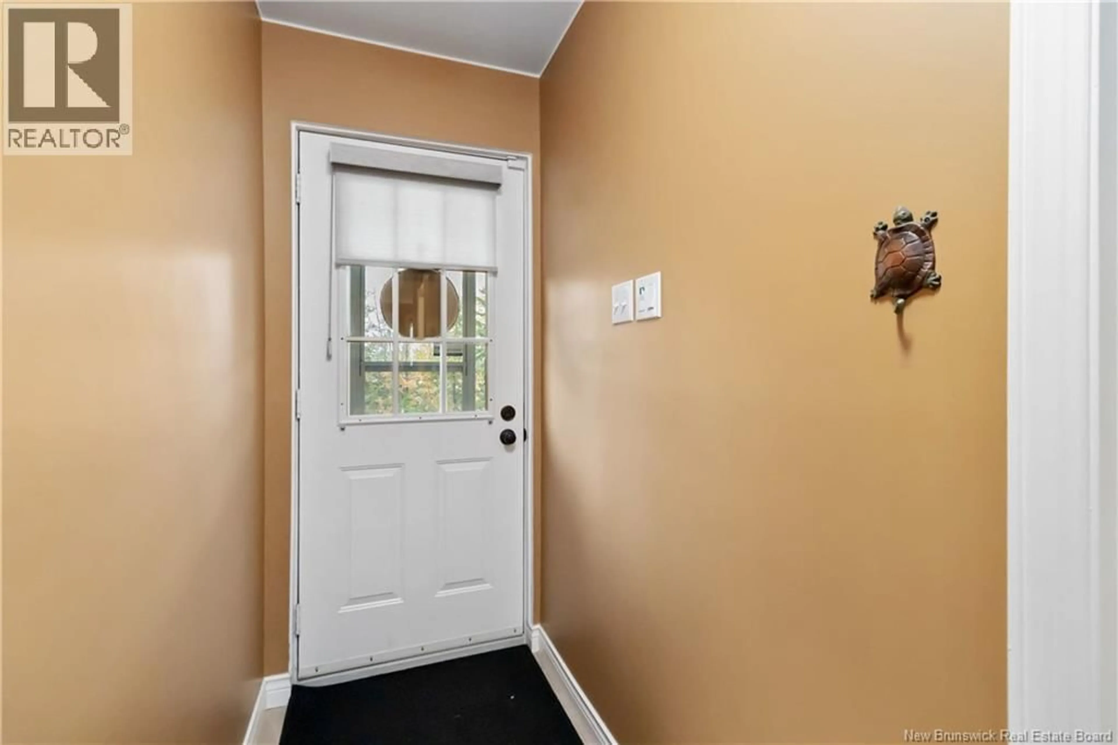 Indoor entryway for 1 - 47 BIGGS DRIVE, Riverview New Brunswick E1B3Y8