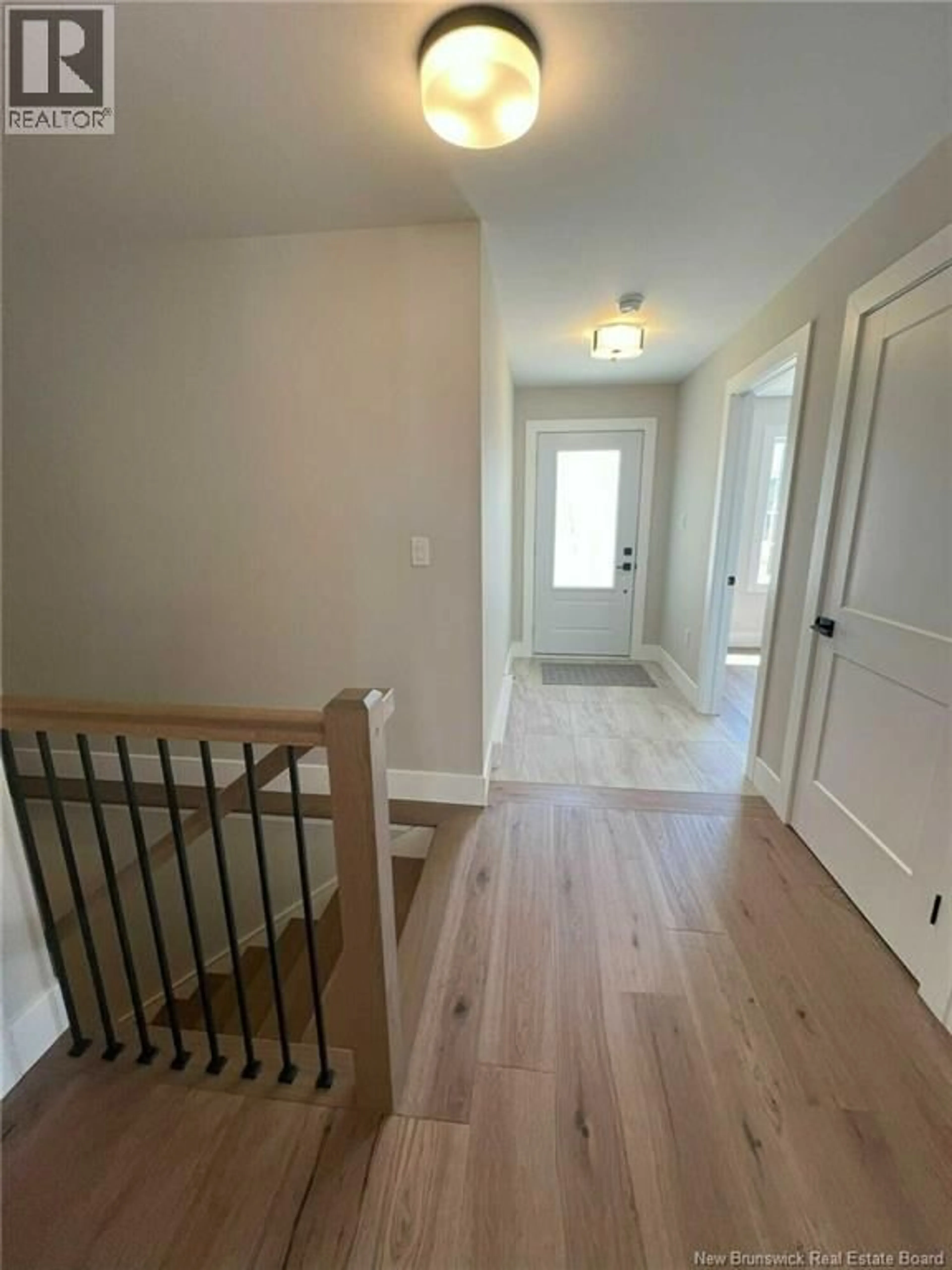 Indoor entryway for 22 HAMEL DRIVE, Quispamsis New Brunswick E2E0Z2