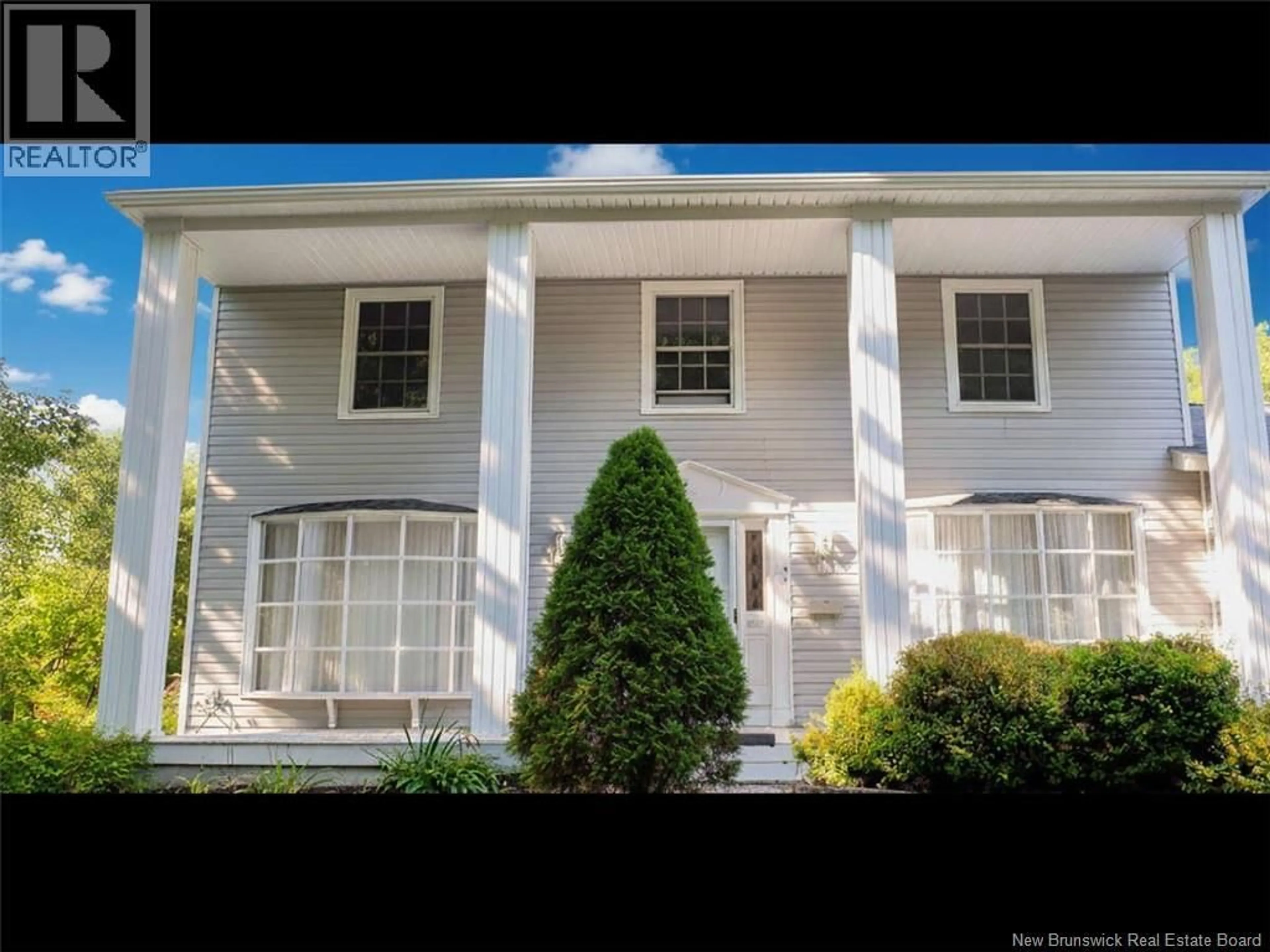Home with vinyl exterior material, street for 1A HEATHER TERRACE, Fredericton New Brunswick E3B2S7