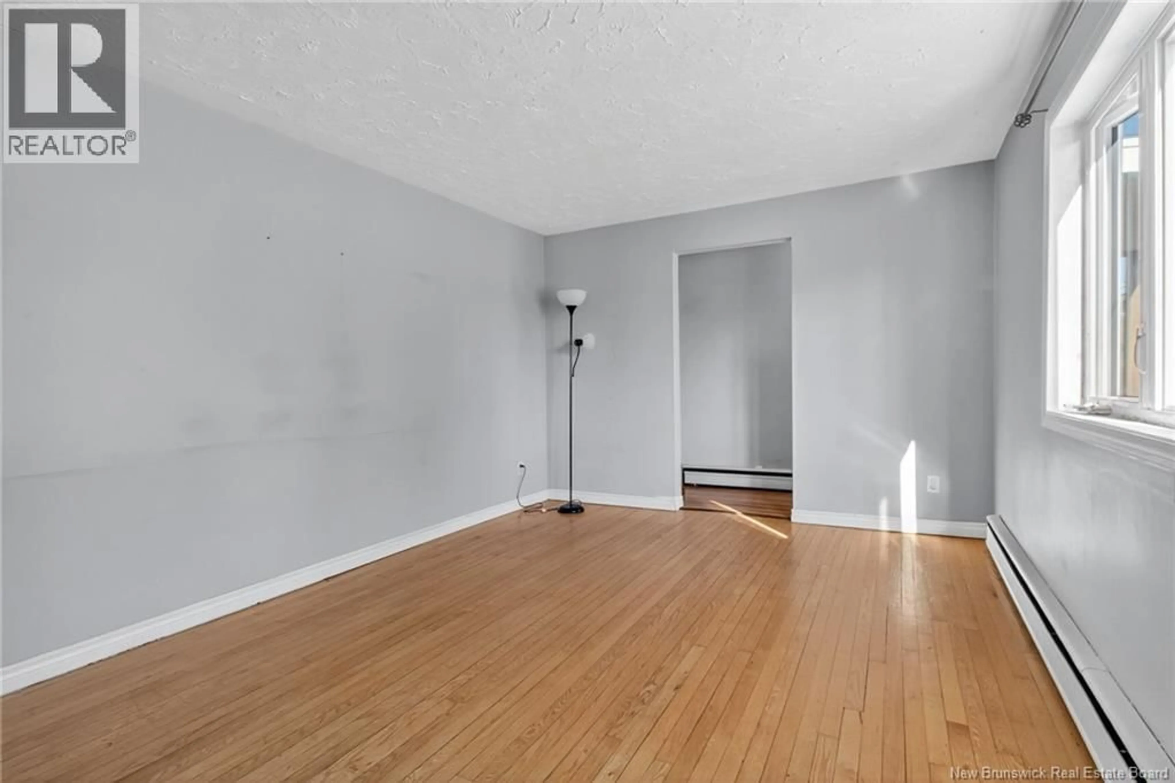 A pic of a room for 14 CAMBRIDGE STREET, Moncton New Brunswick E1C7R1